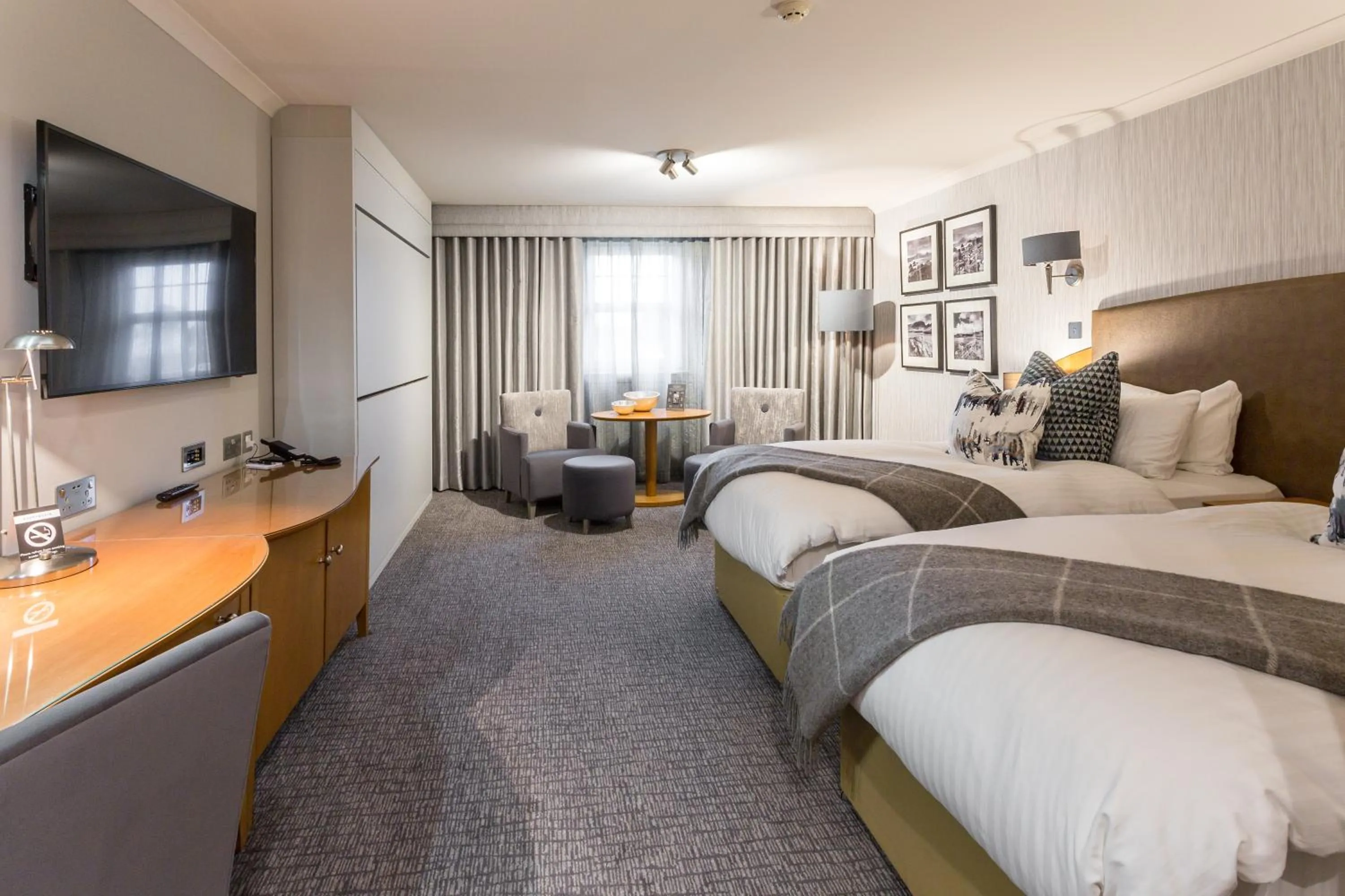 Bedroom, Bed in Auchrannie Resort