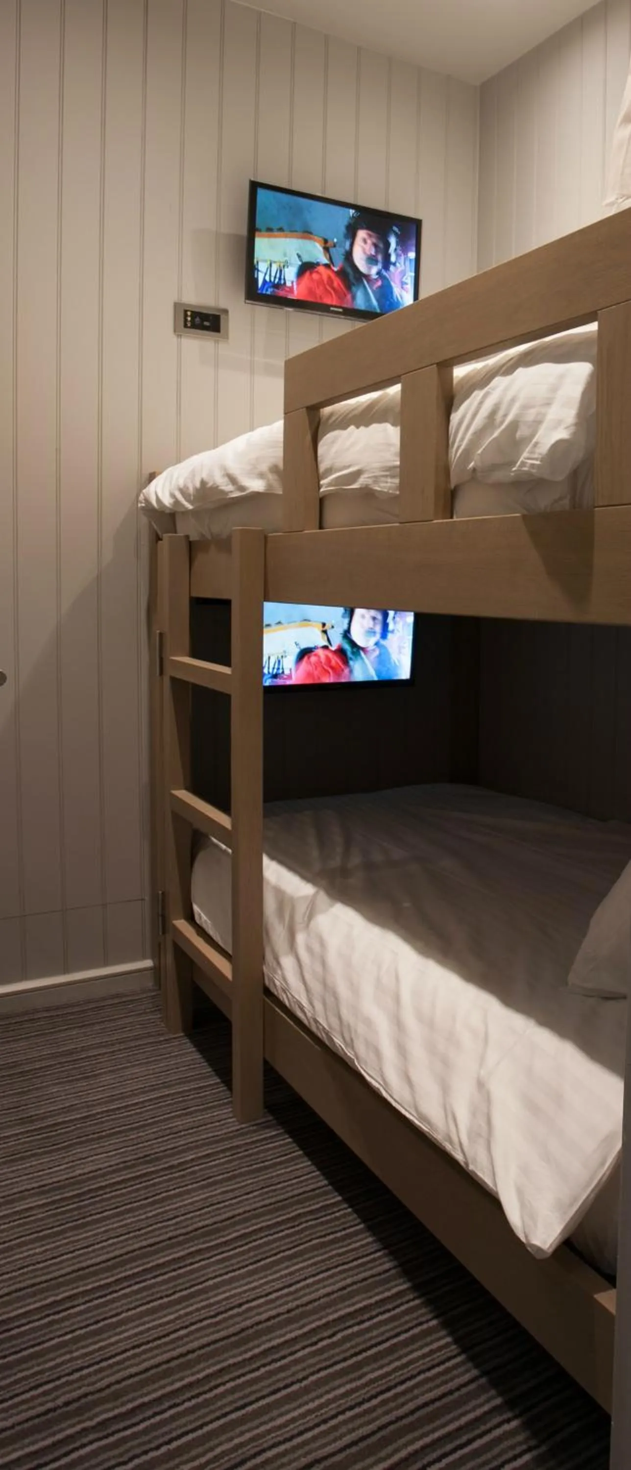 bunk bed, Bed in Auchrannie Resort