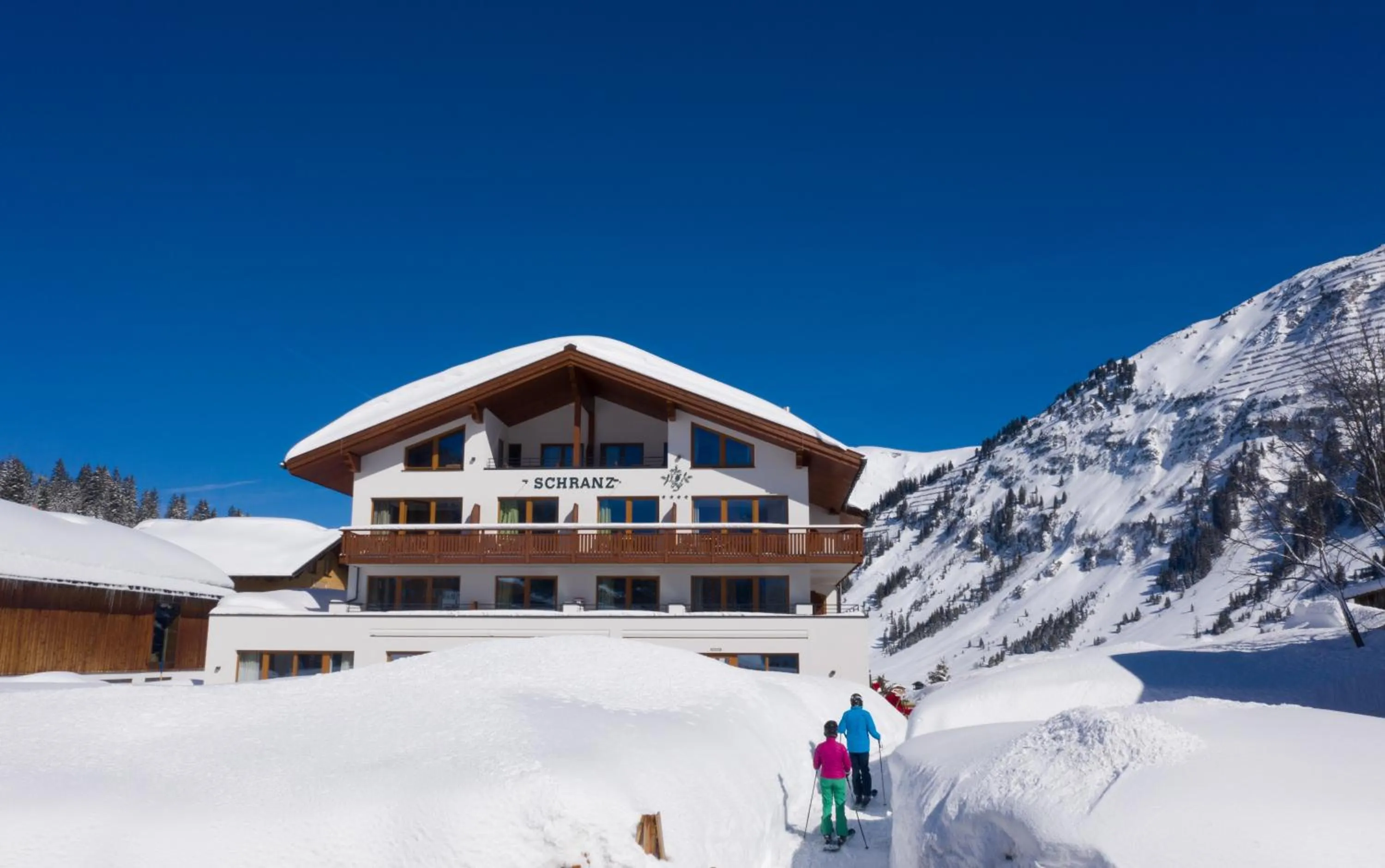 Property building in Hotel Schranz - Ski In & Ski Out
