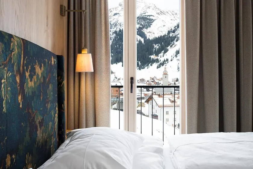 View (from property/room), Bed in Hotel Schranz - Ski In & Ski Out