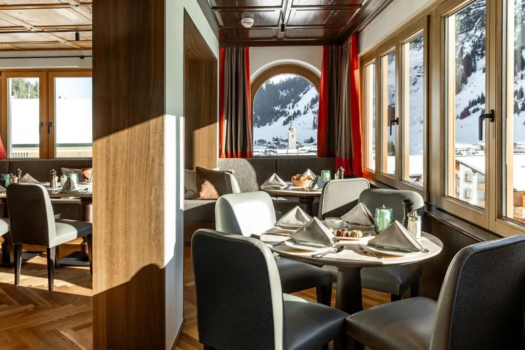 Breakfast in Hotel Schranz - Ski In & Ski Out