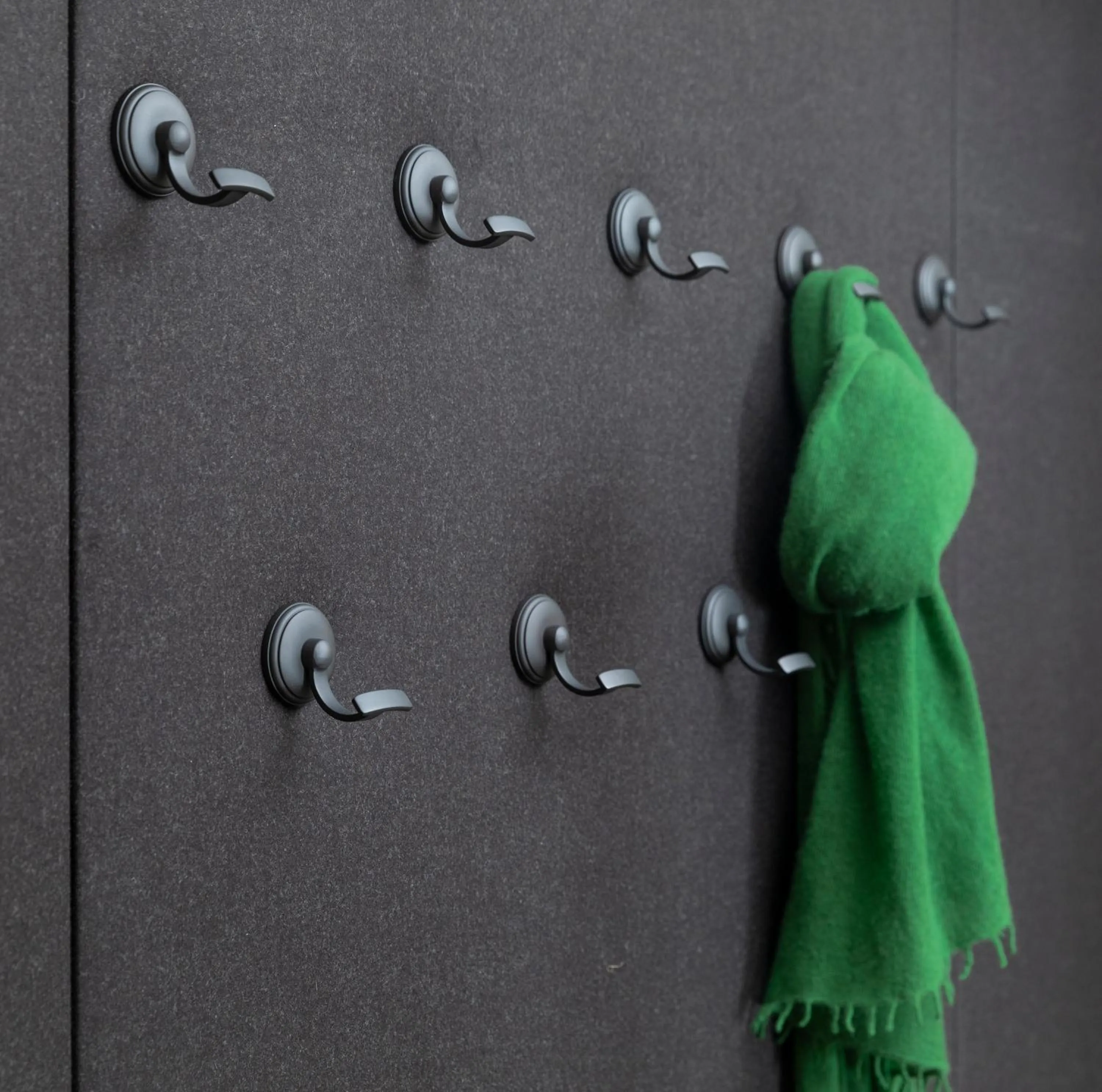 wardrobe in Hotel Schranz - Ski In & Ski Out