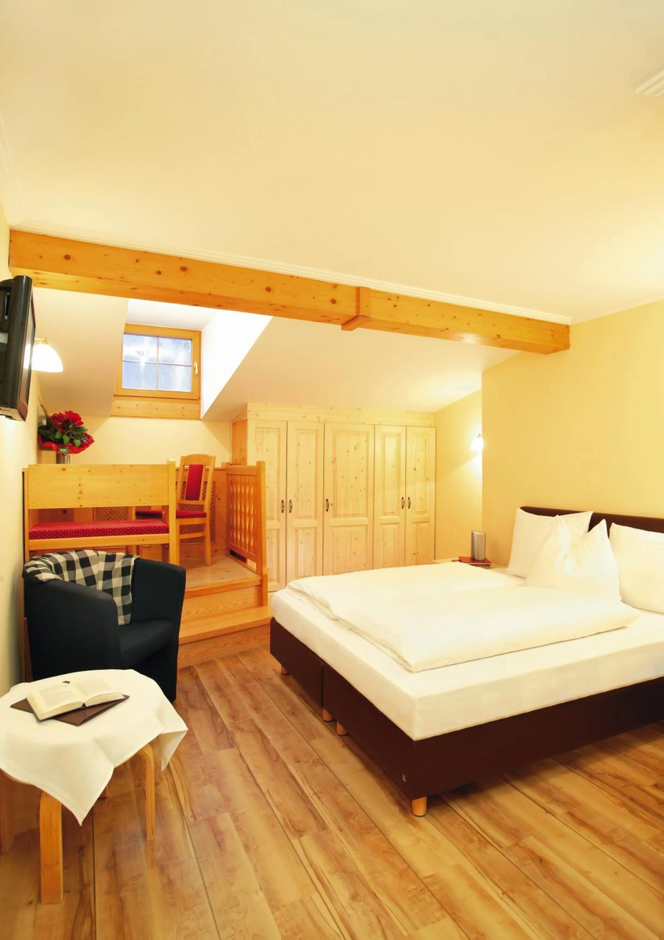 Photo of the whole room, Bed in Hotel Sperlhof