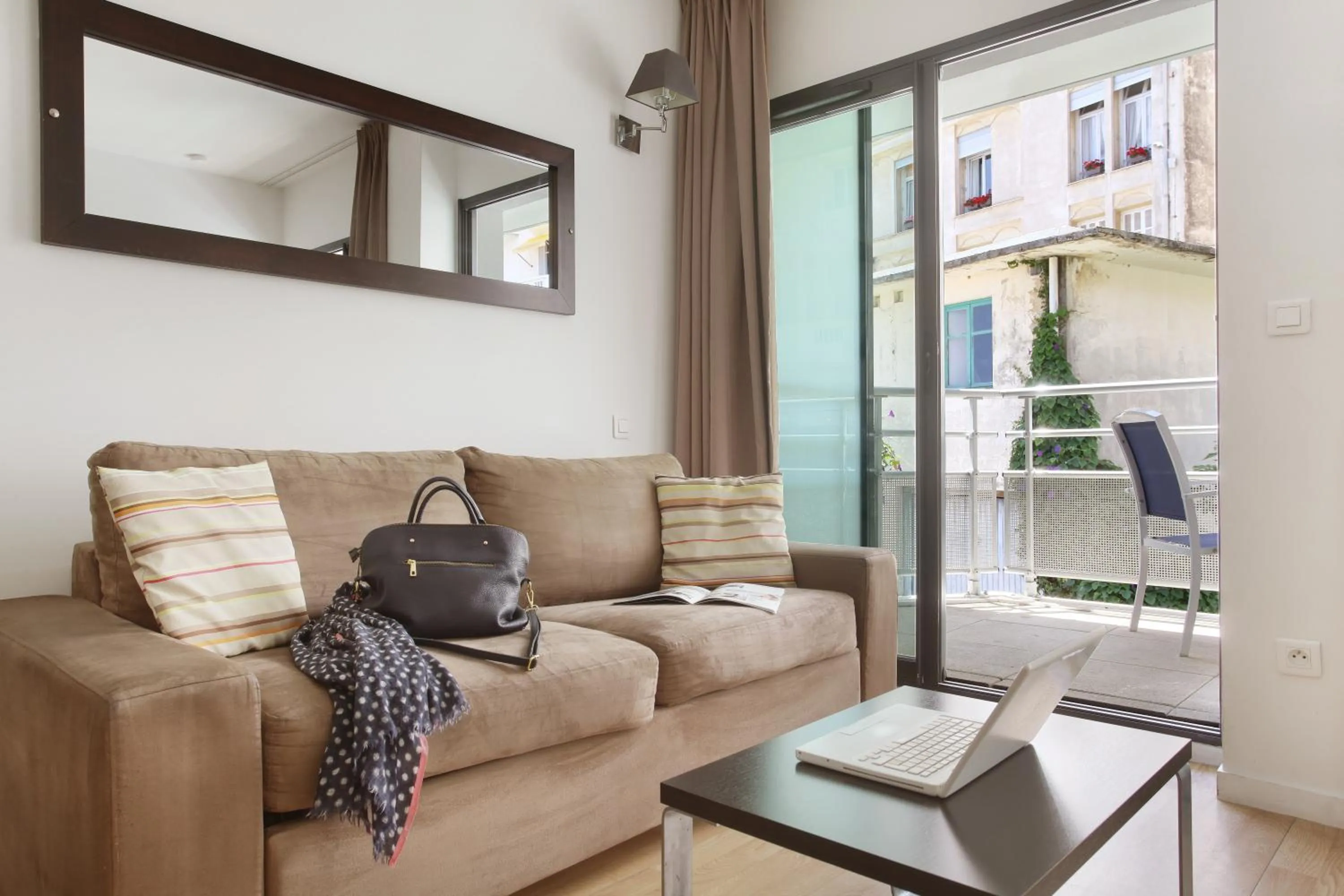 Seating area in Appart'hôtel Odalys City - Monaco Les Hauts de la Principauté