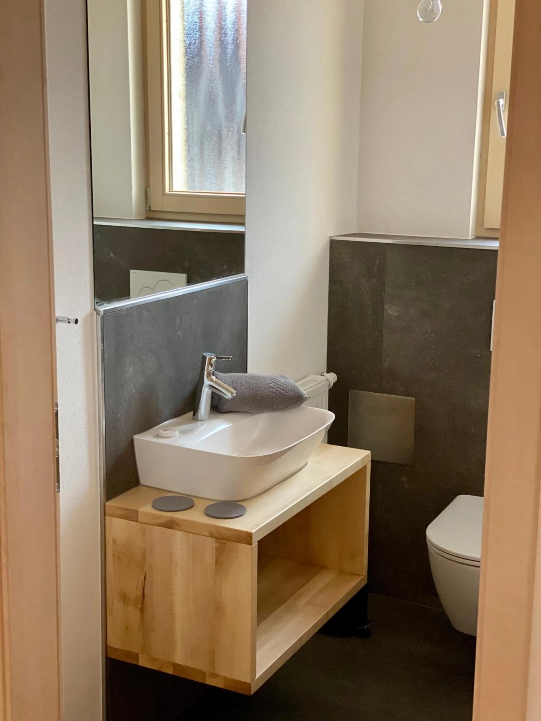 Toilet in Haus Akelei