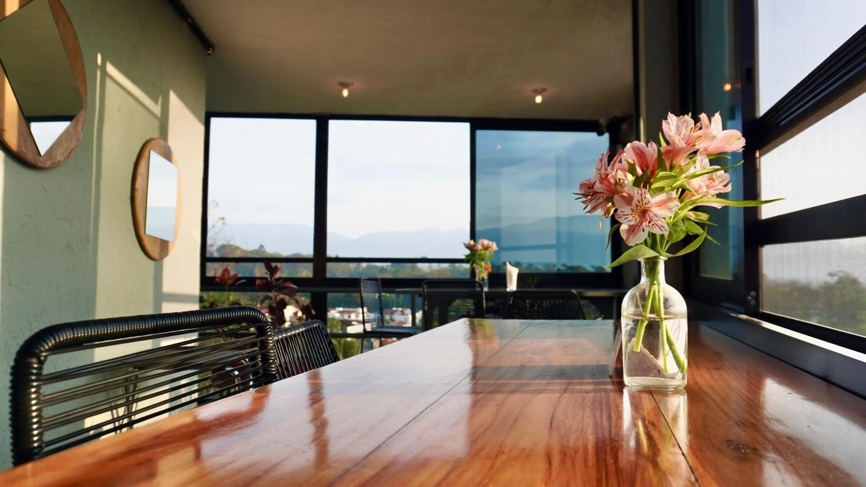 Restaurant/places to eat in Comfort Inn Cordoba