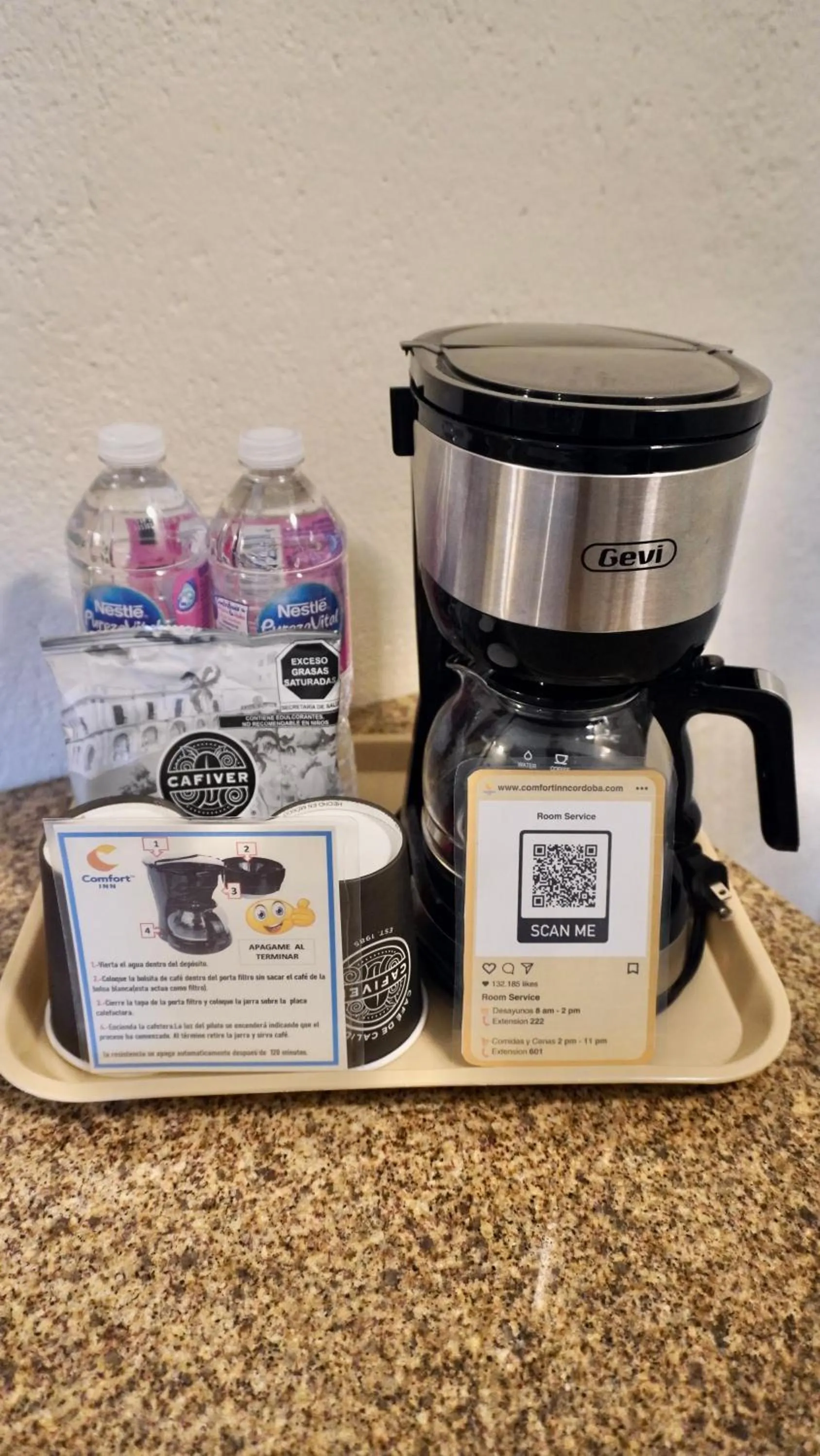 Coffee/tea facilities in Comfort Inn Cordoba