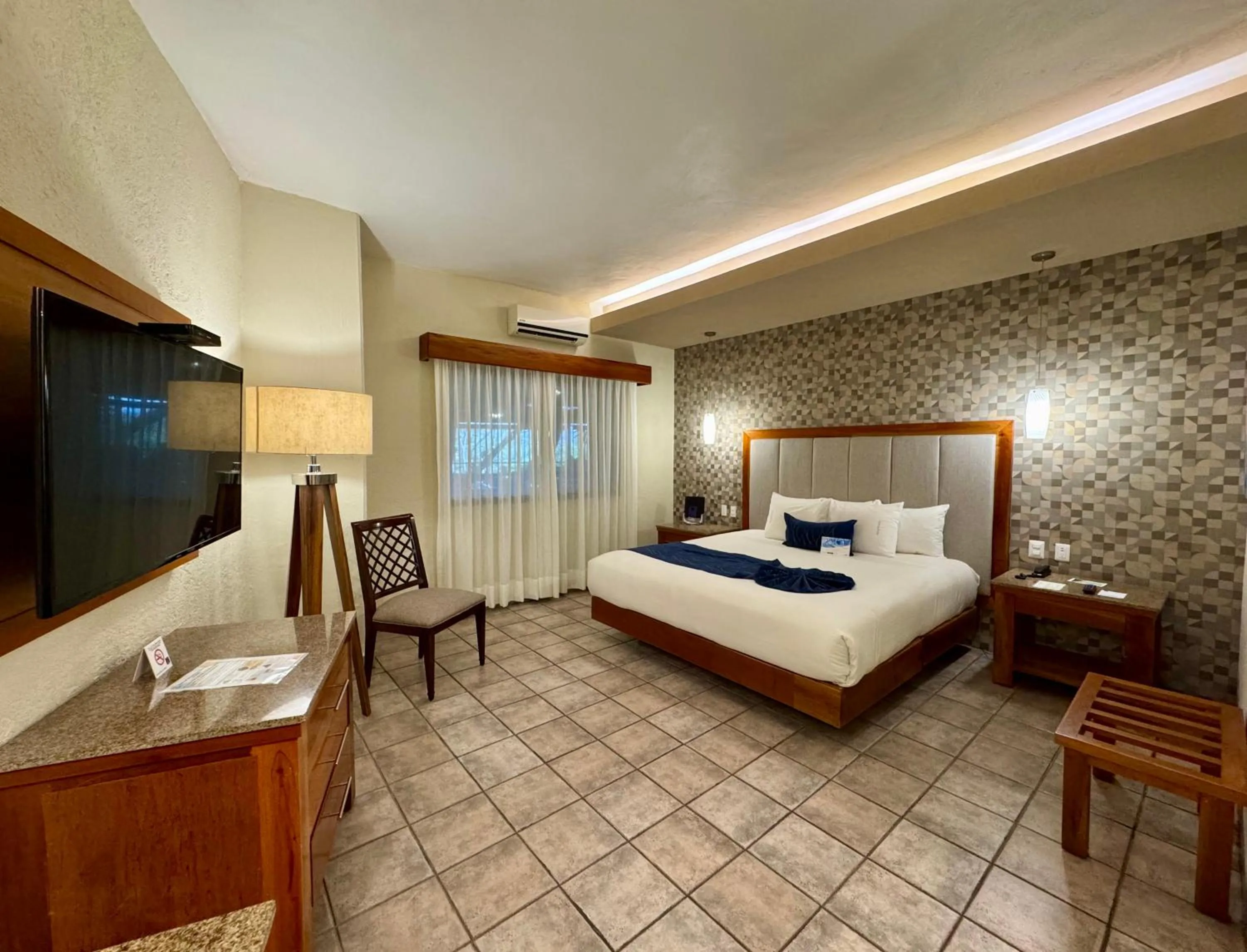 Bed in Comfort Inn Cordoba