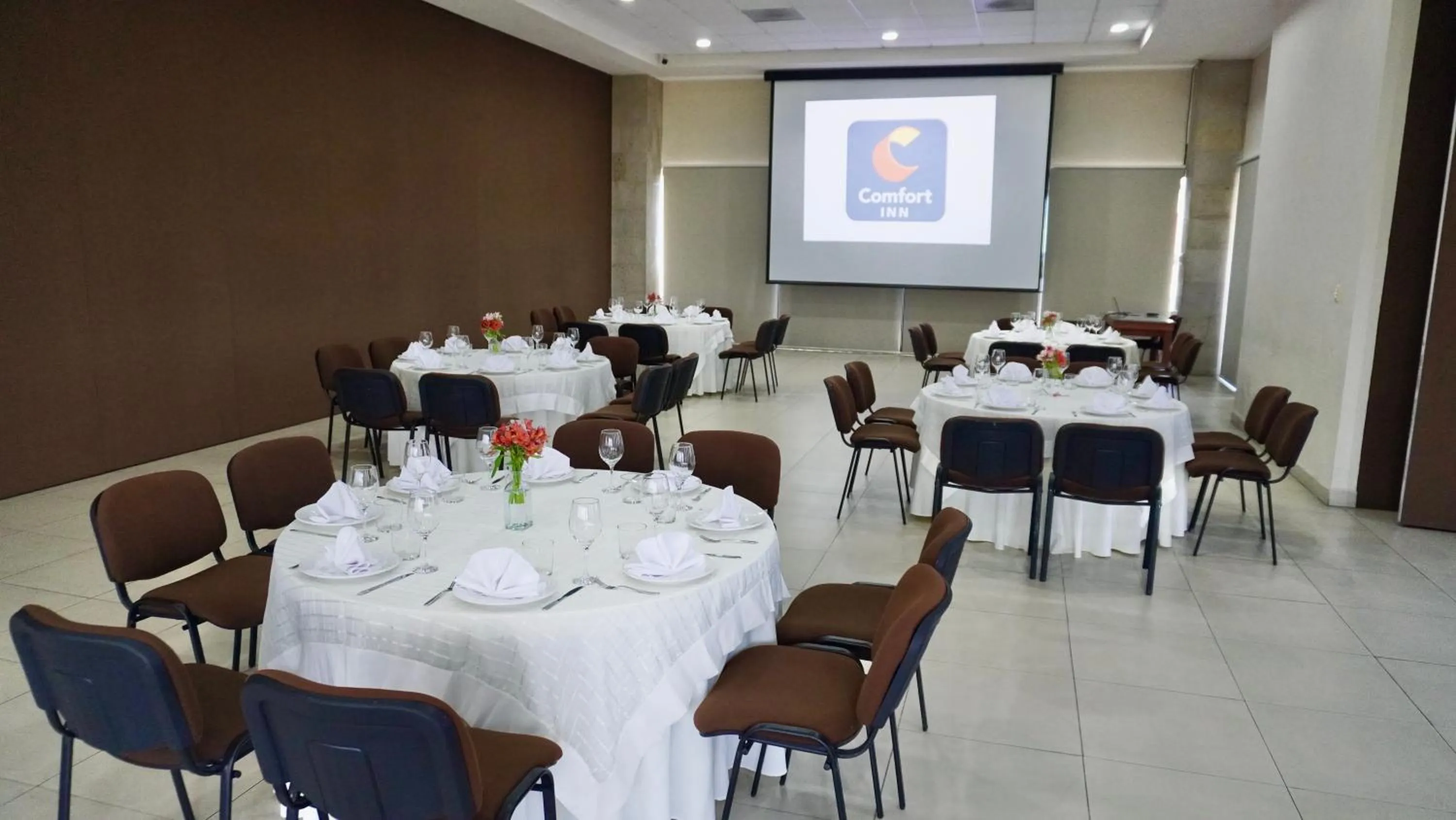 Meeting/conference room in Comfort Inn Cordoba