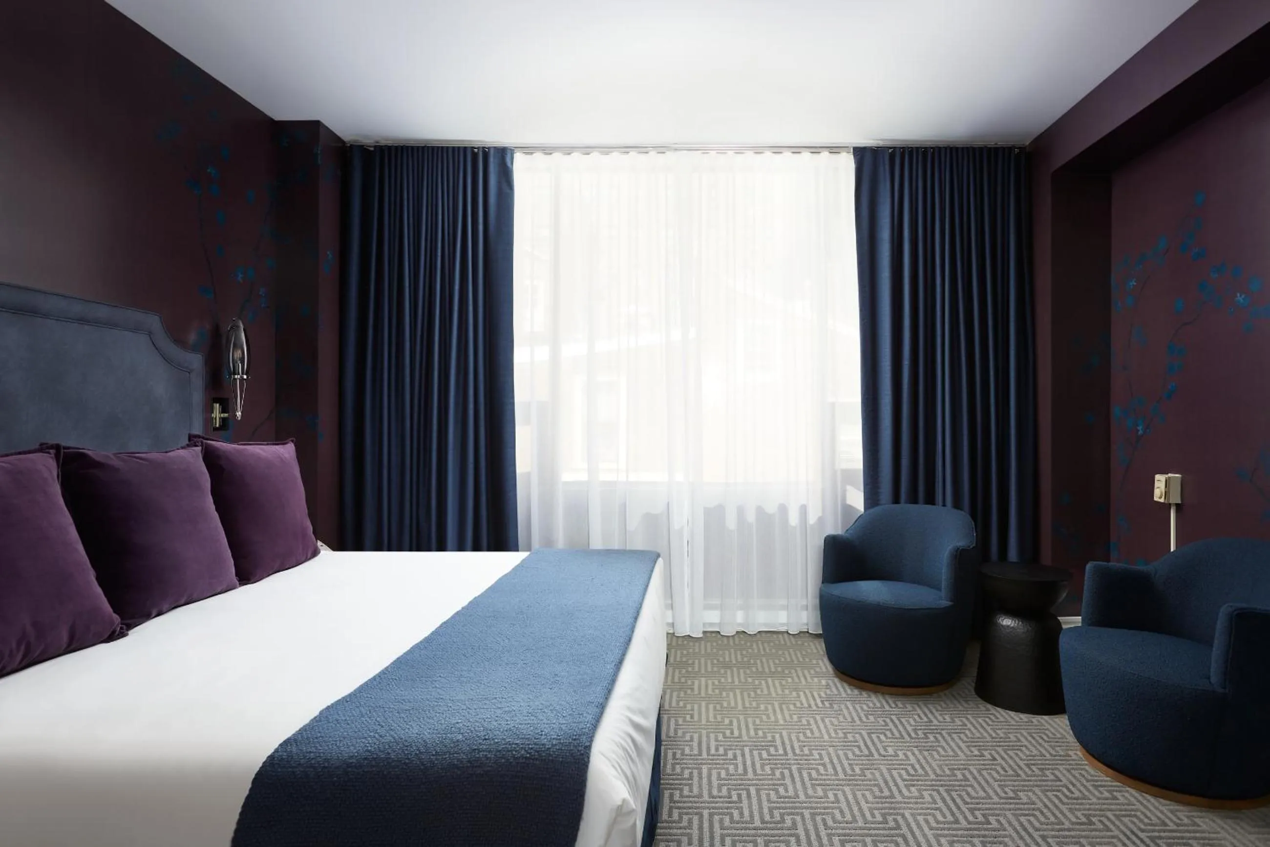 Photo of the whole room, Bed in The Franklin on Rittenhouse, A Boutique Hotel