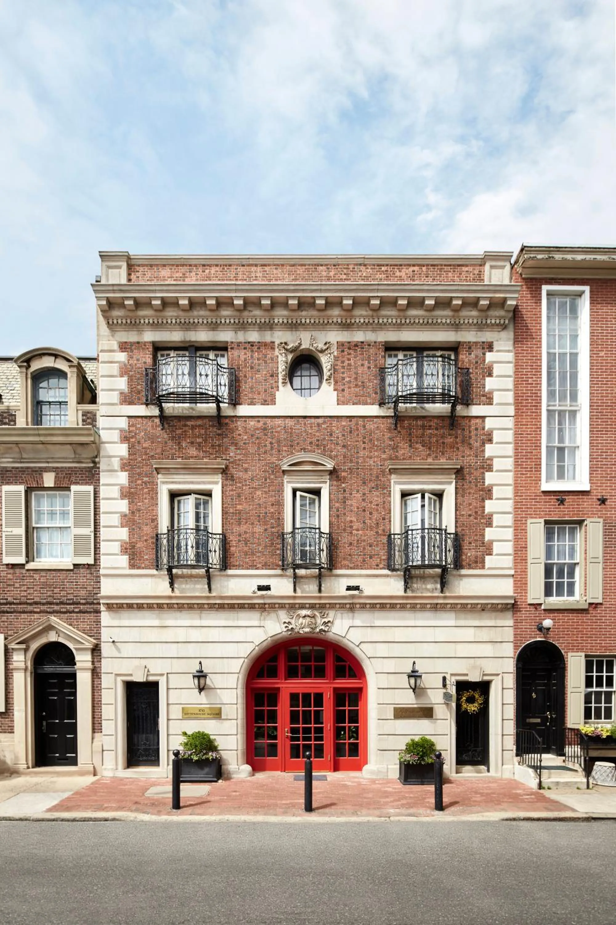Facade/entrance in The Franklin on Rittenhouse, A Boutique Hotel