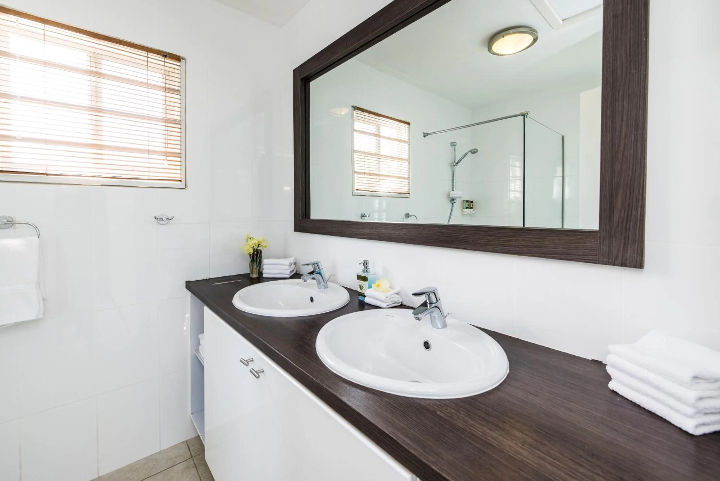 Bathroom in Paradera Park Aruba