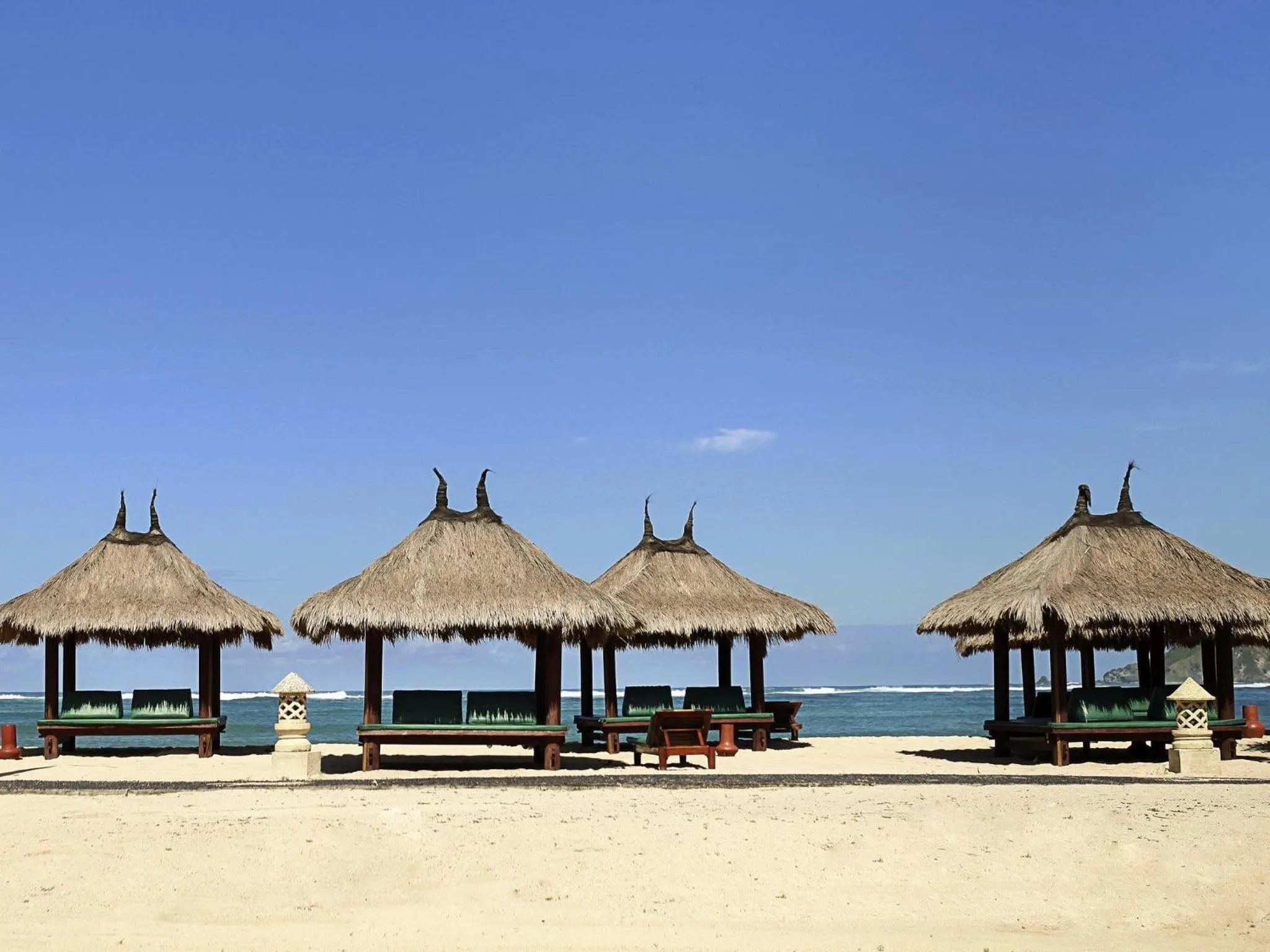 Restaurant/places to eat in Novotel Lombok Resort & Villas