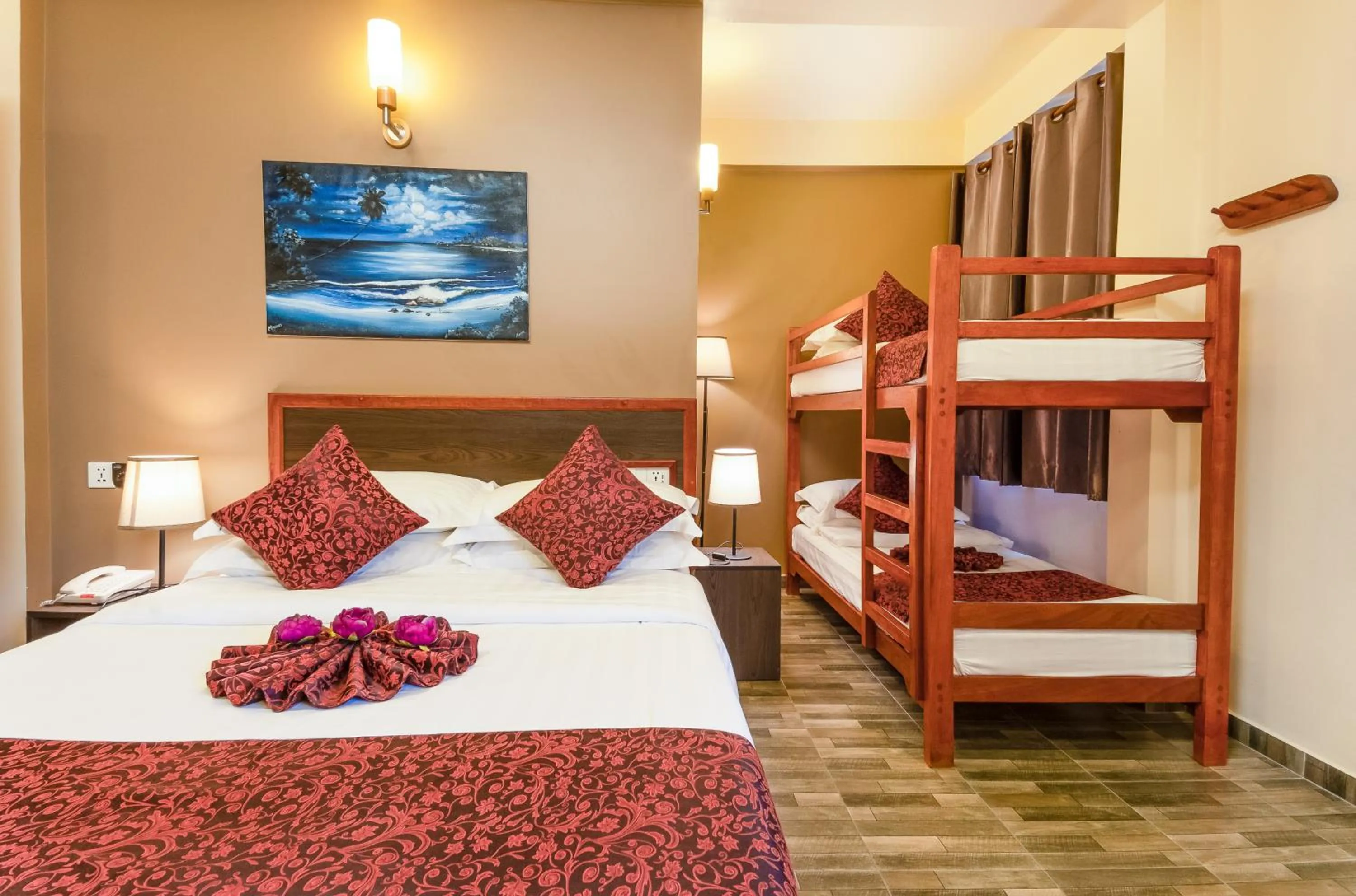 bunk bed, Bed in Paguro Beach Inn