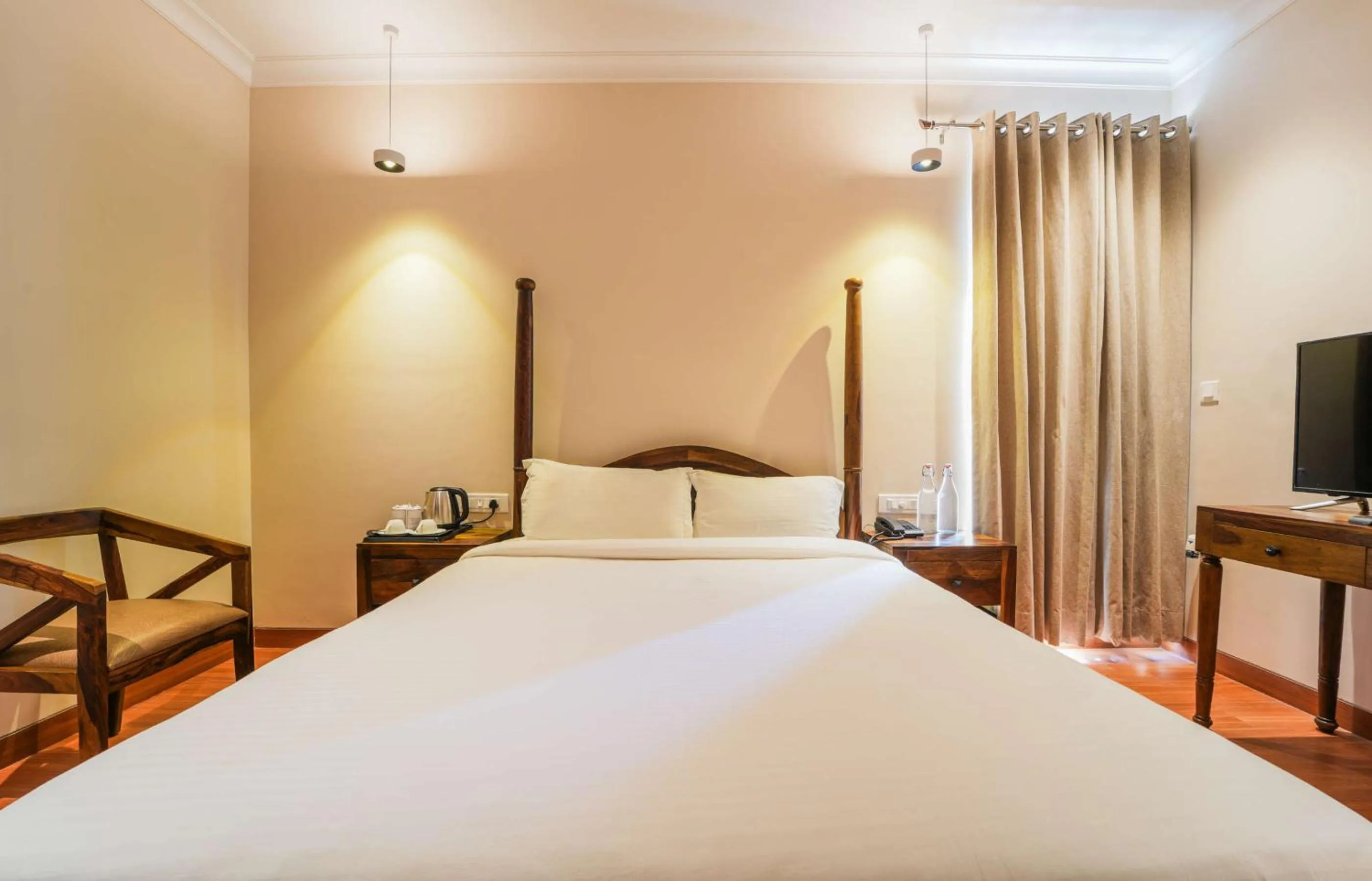 Bed in R41-A Boutique Hotel In Jaipur Vaishali Nagar