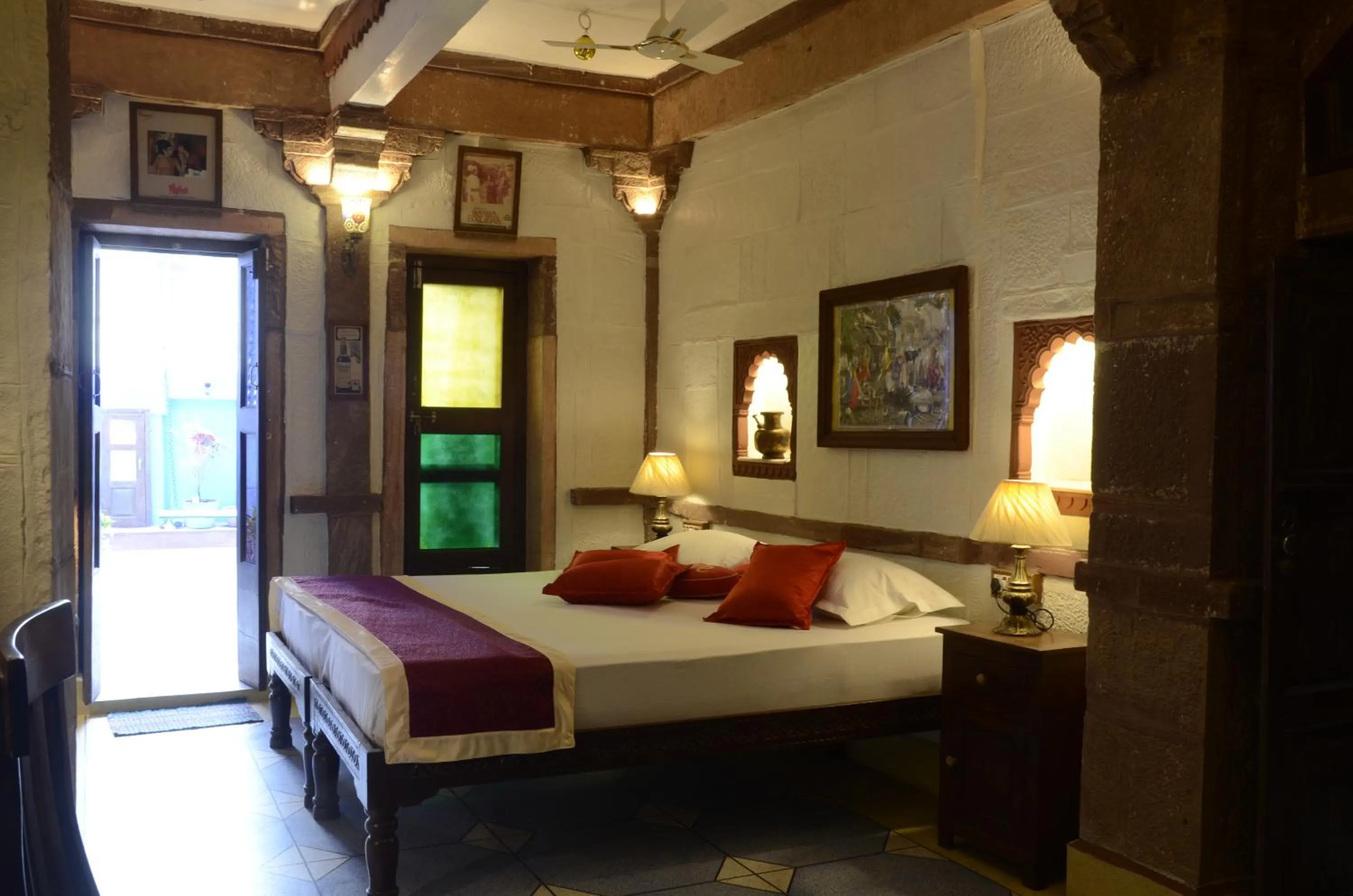 Bedroom, Bed in Raj Mandir Boutique Home Stay
