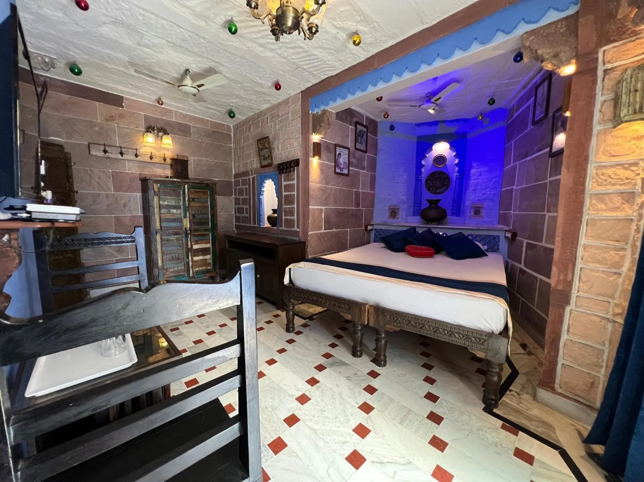 Bed in Raj Mandir Boutique Home Stay