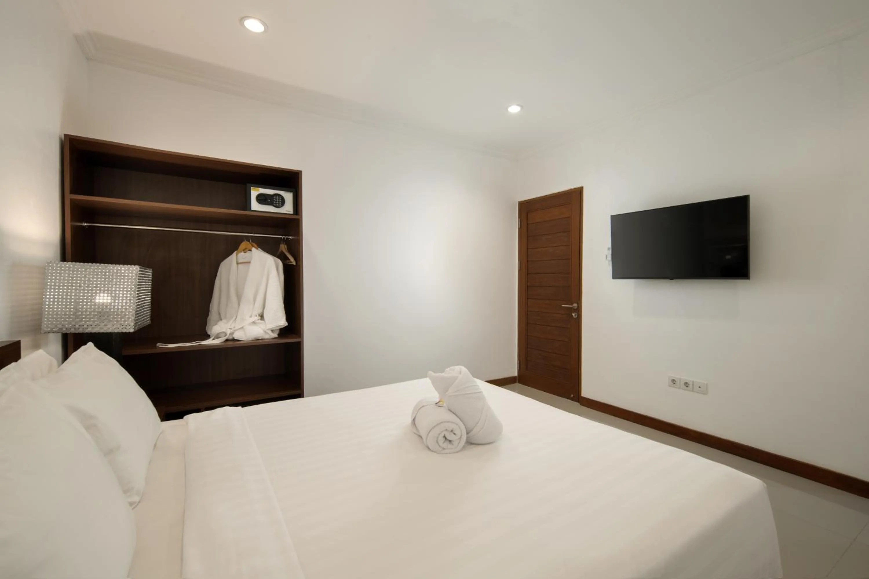 Bed in Daha Mansions Seminyak