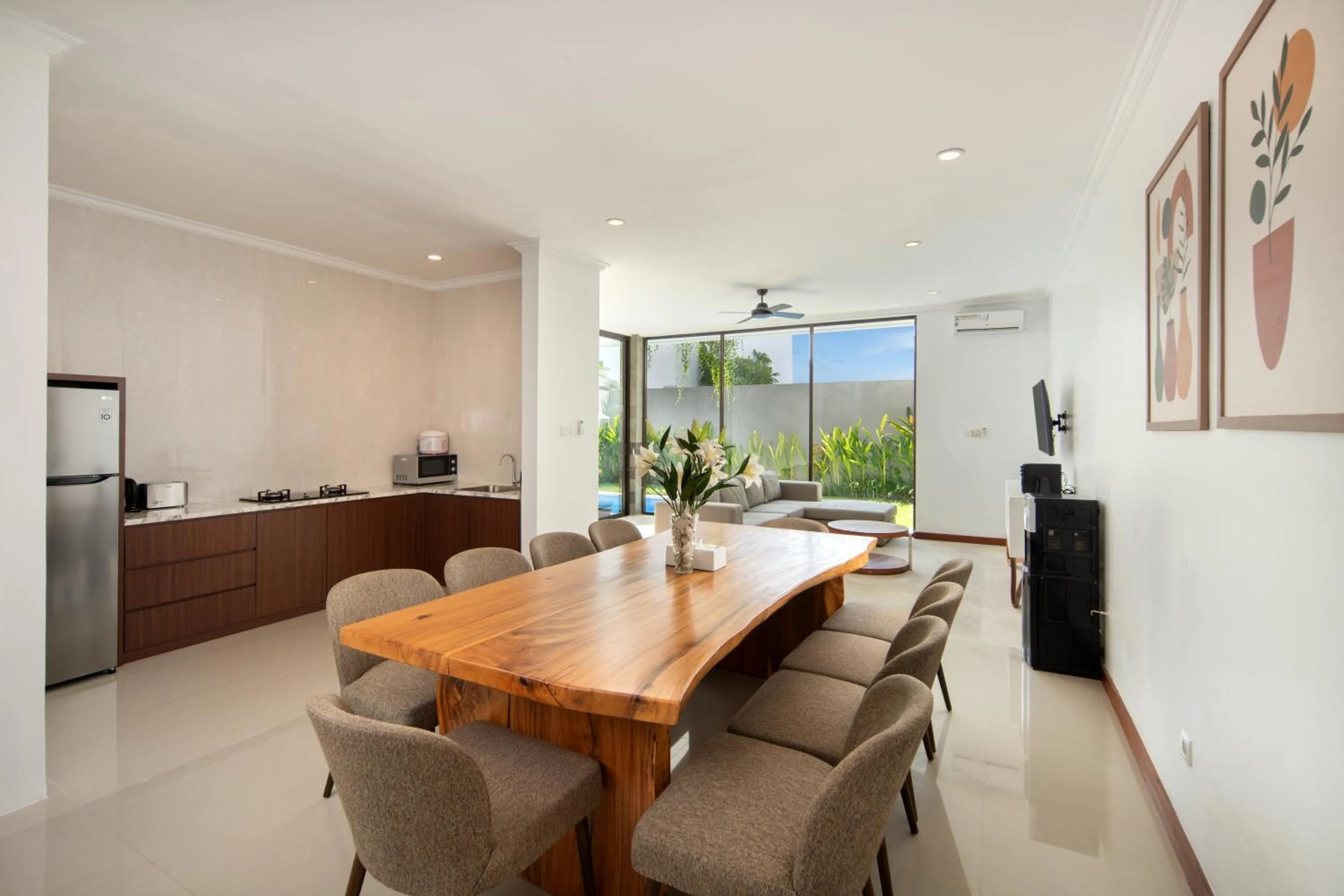 Living room in Daha Mansions Seminyak