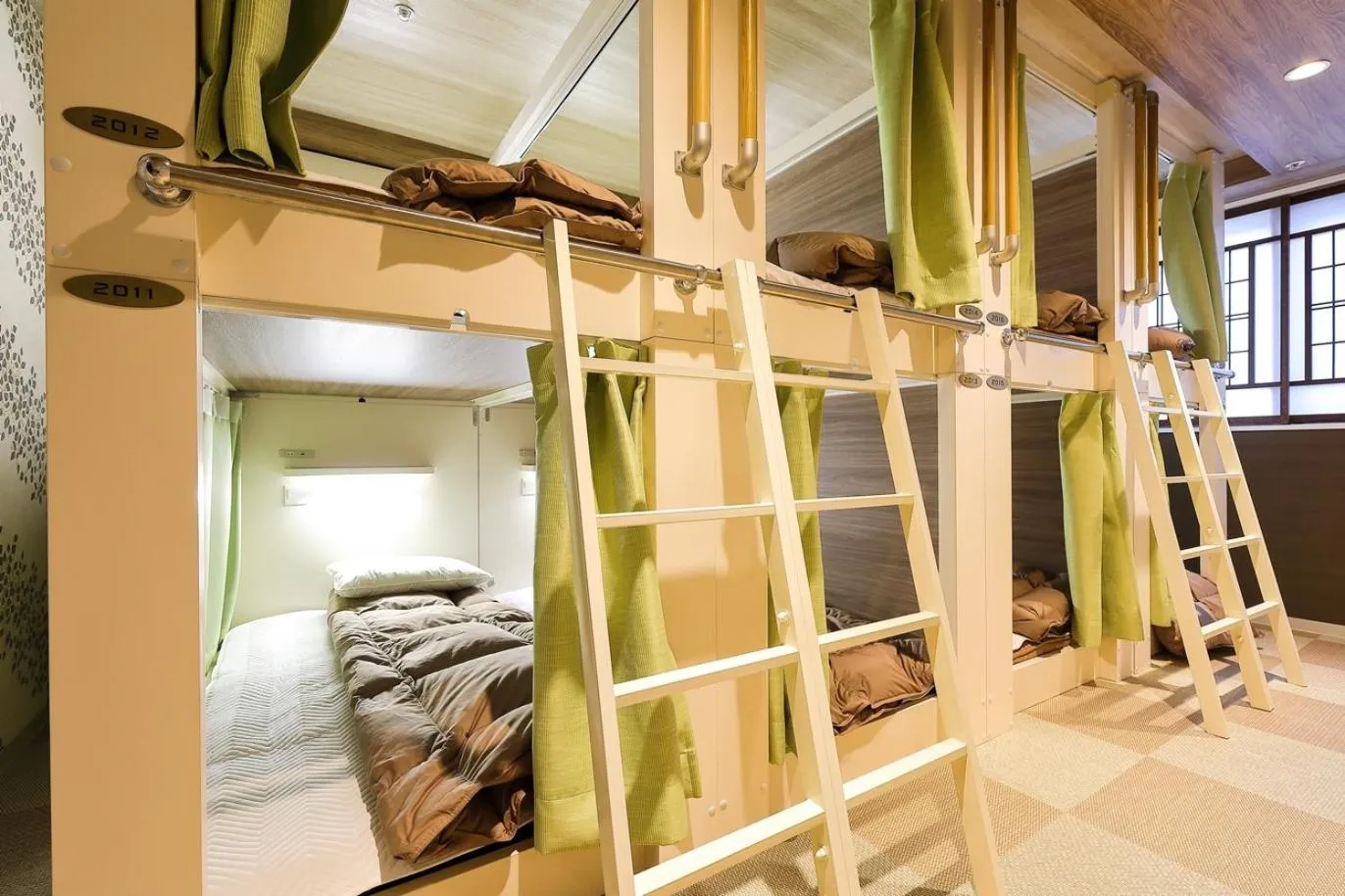 Bed in Guesthouse Kobe Nadeshikoya