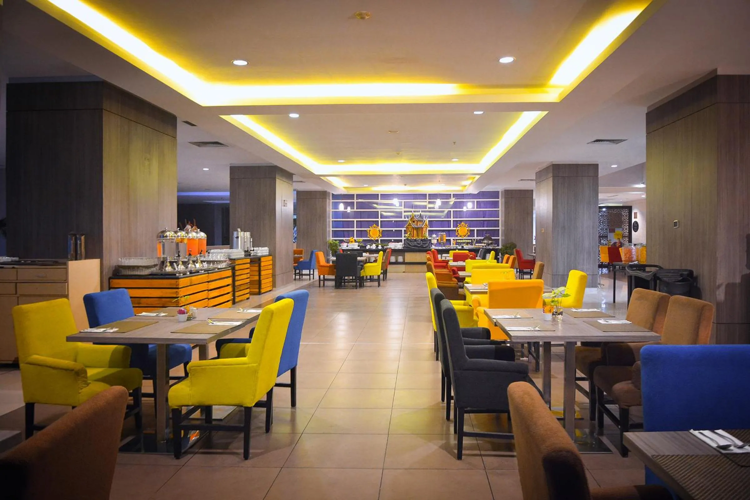 Restaurant/places to eat in Truntum Padang