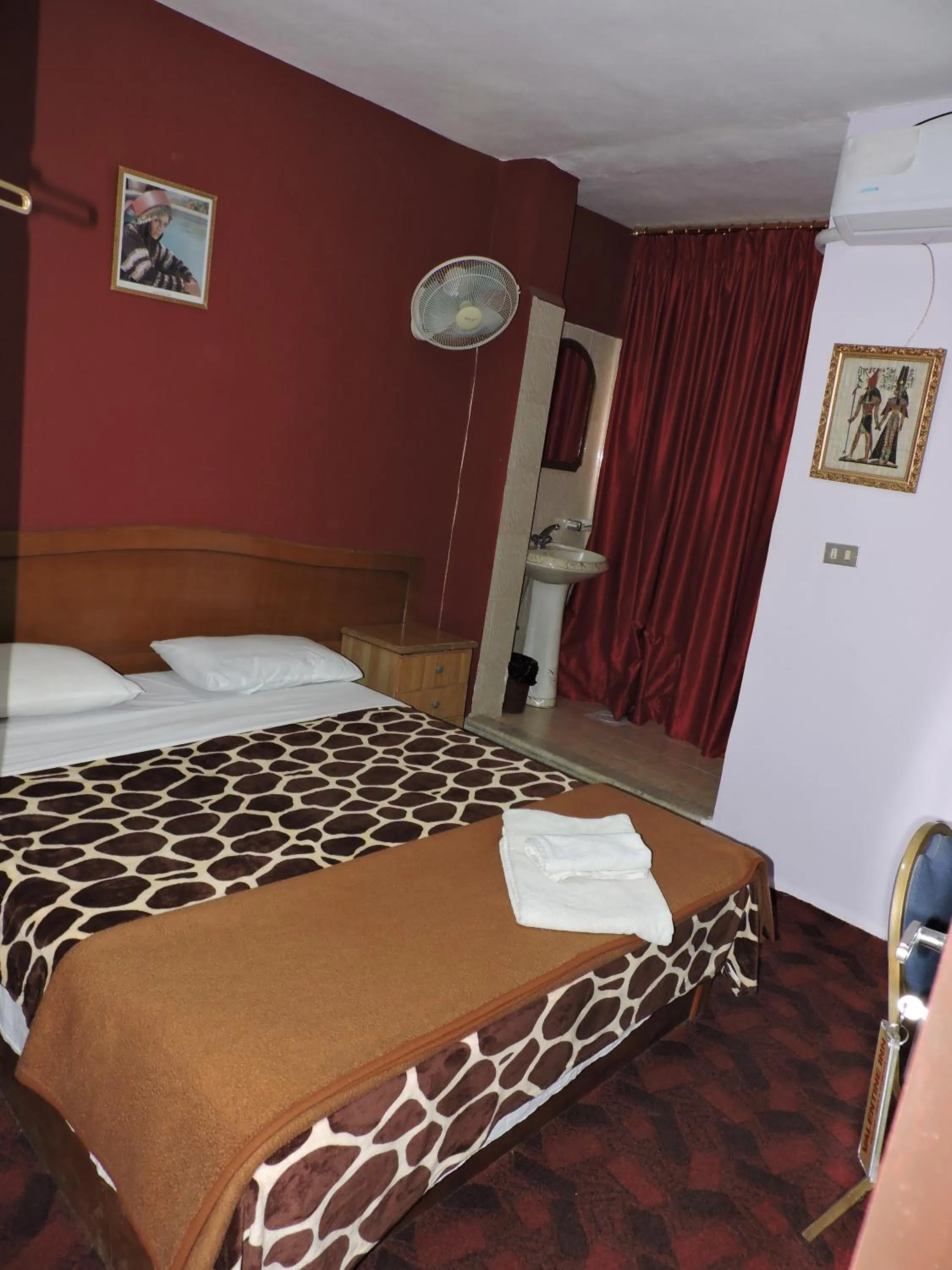 Decorative detail in Valentine Inn