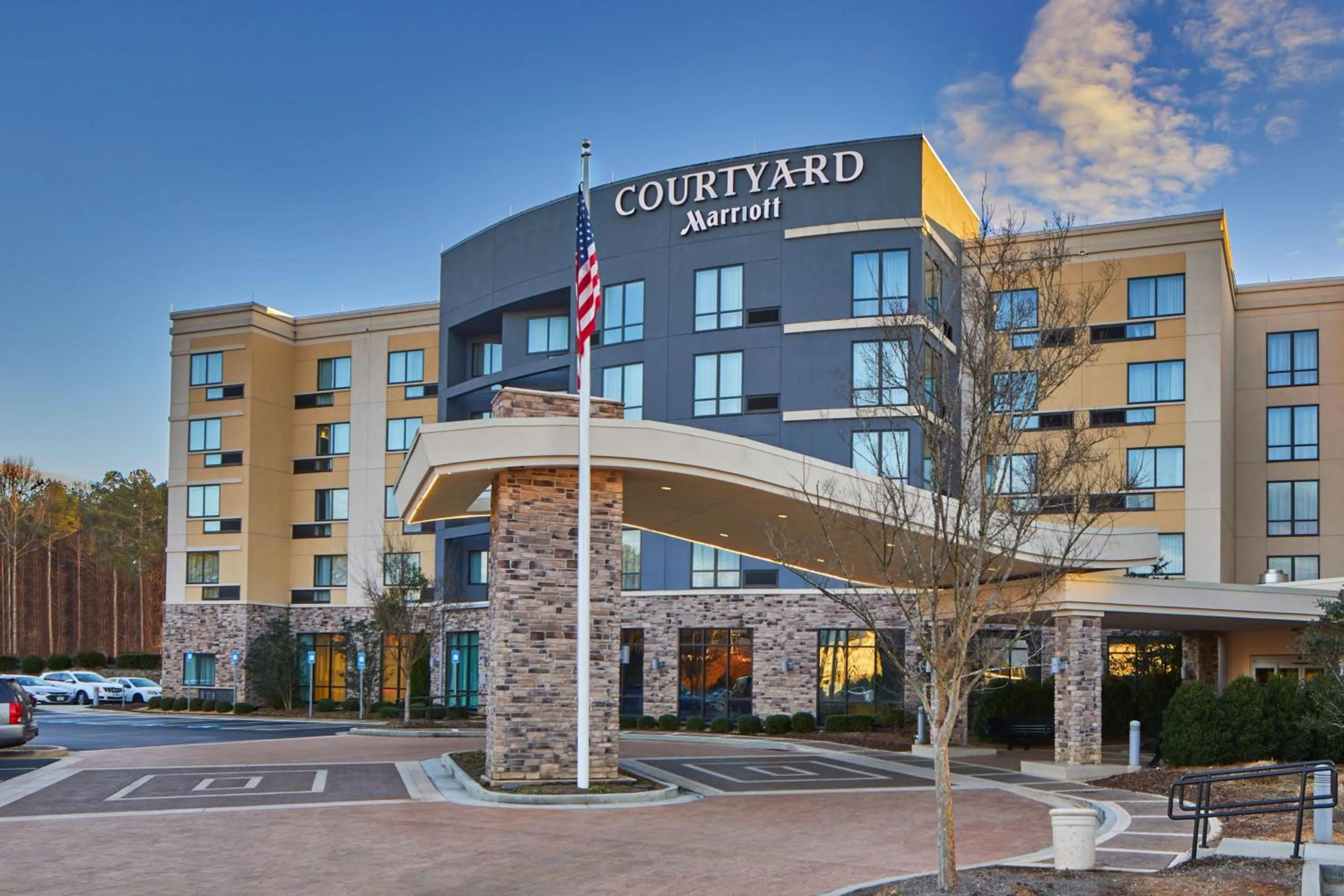 Property building in Courtyard by Marriott Atlanta Lithia Springs