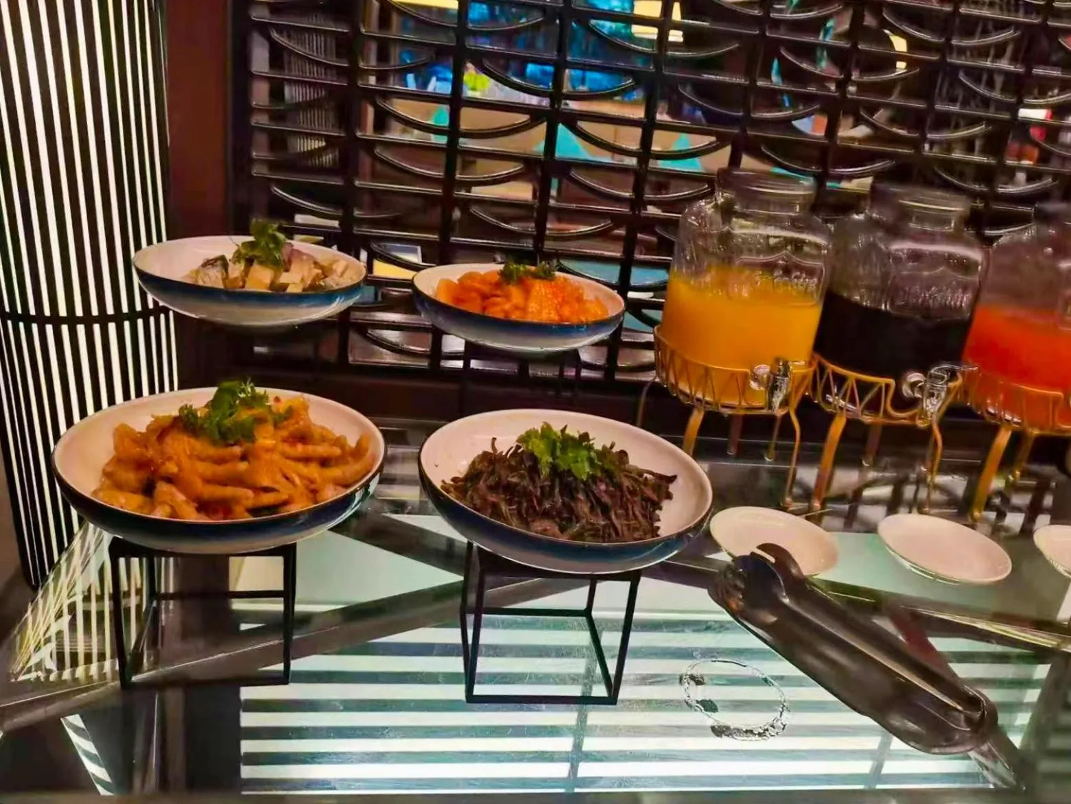 Breakfast in SSAW Boutique Hotel Hangzhou West Lake Yilian