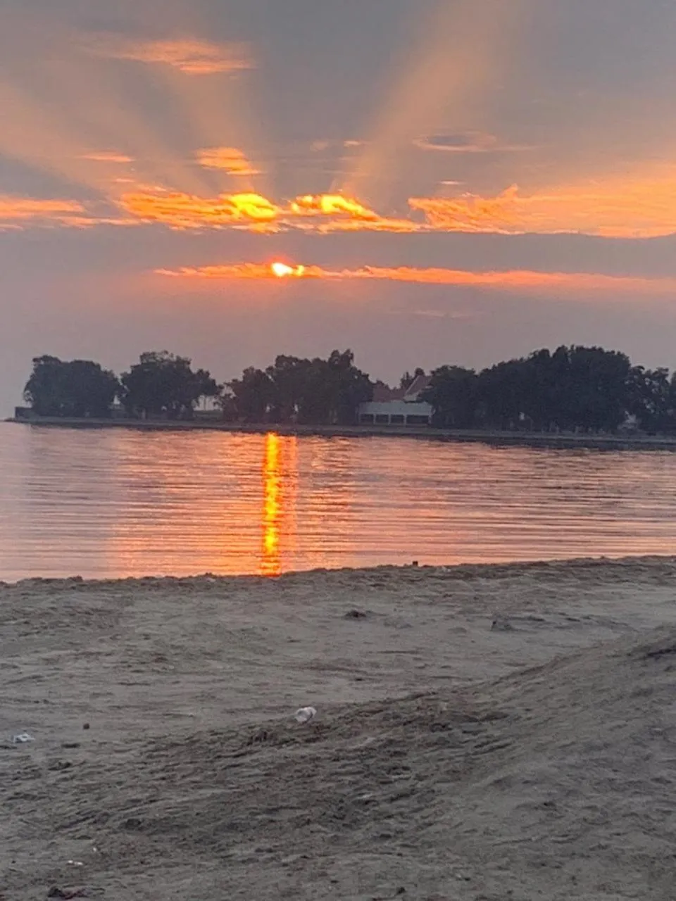 Beach in Ashbilia Suites