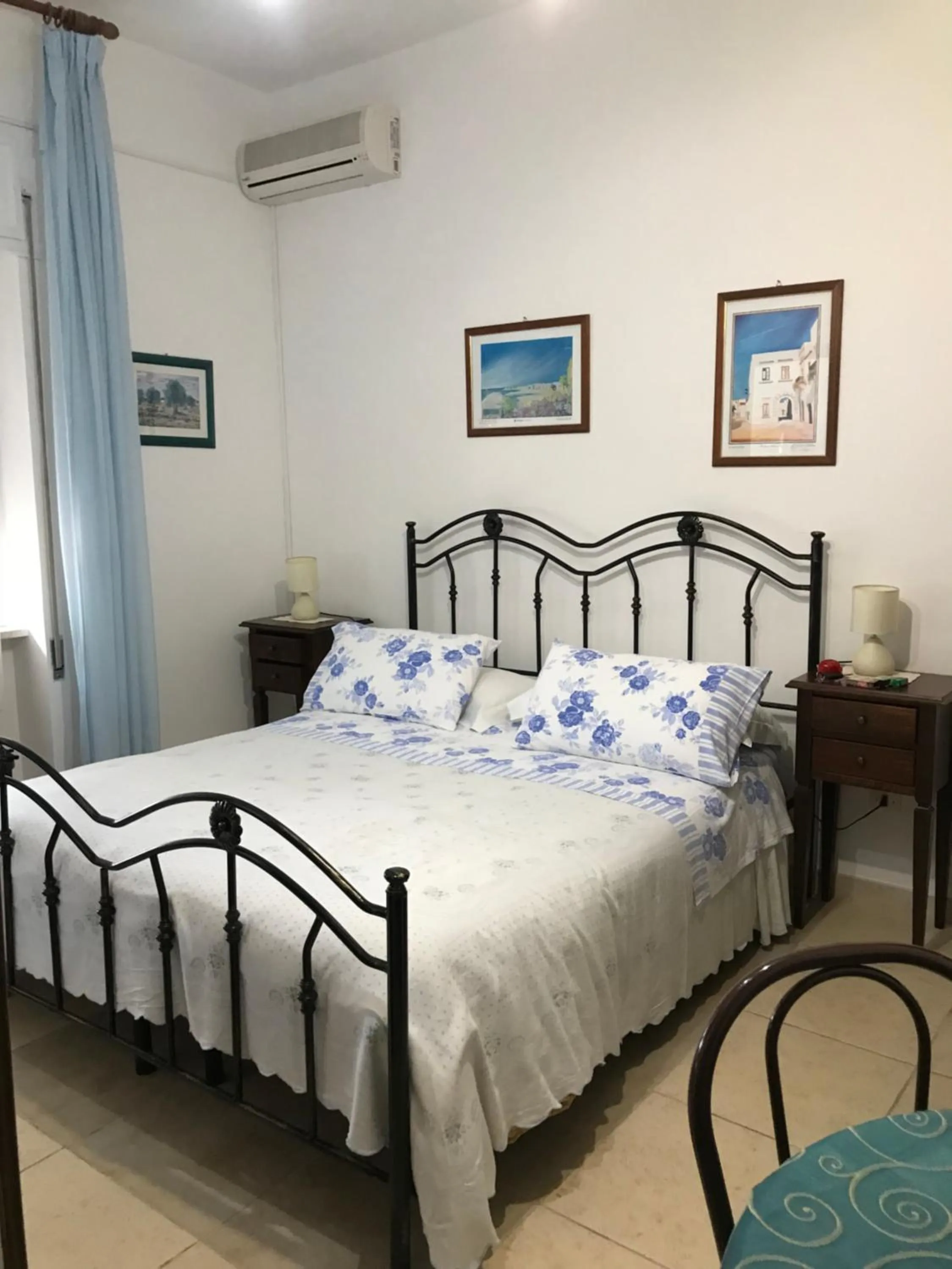 Bed in Albergo Europa