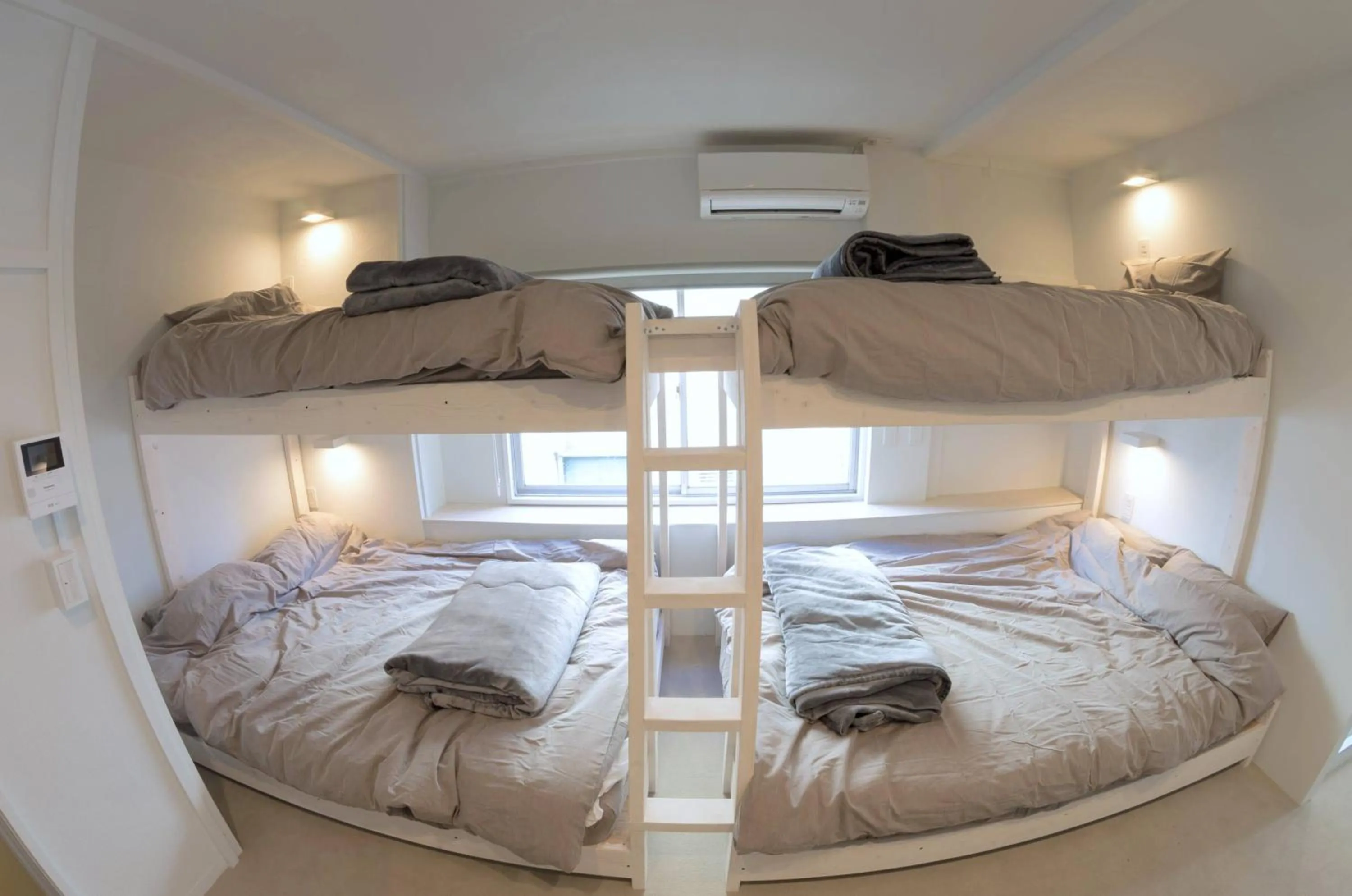 bunk bed, Bed in Horikawa Hostel