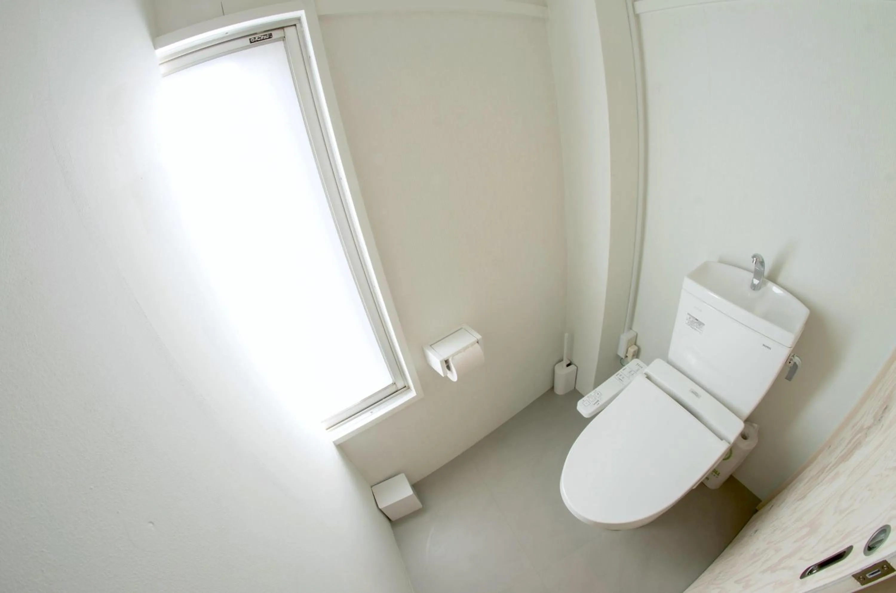 Toilet in Horikawa Hostel