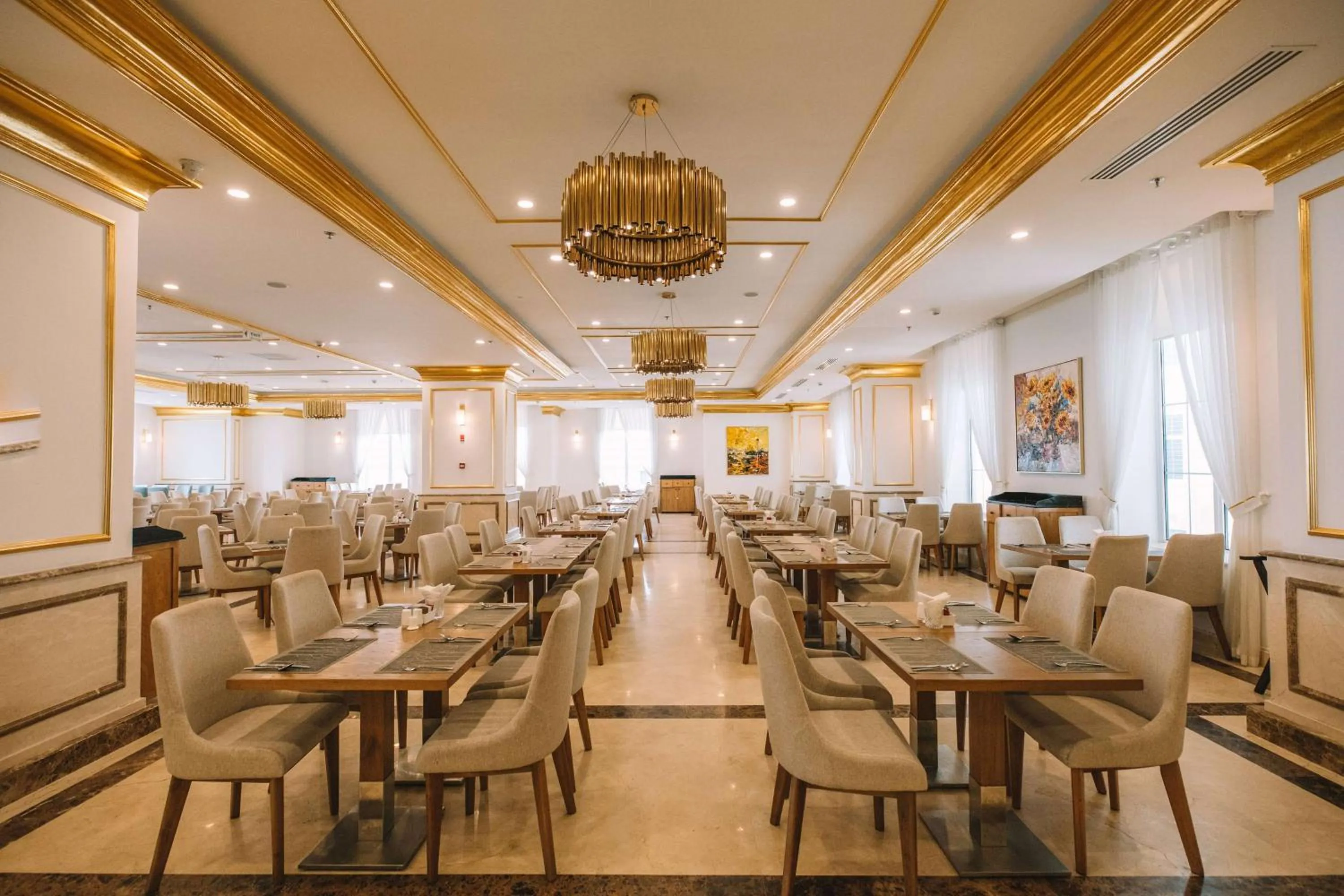 Restaurant/places to eat in Wyndham Danang Golden Bay - Free Shuttle Bus to Beach