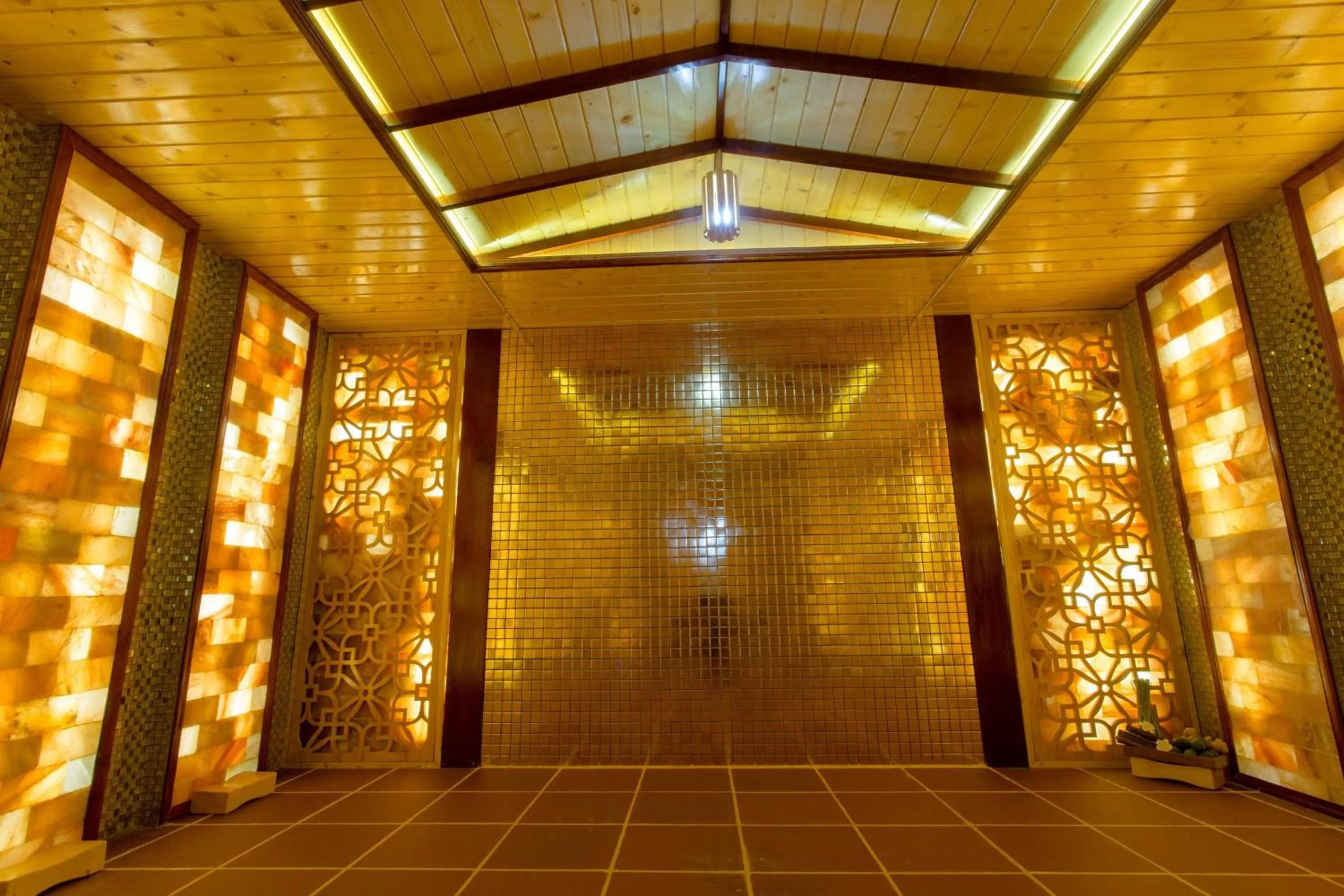 Fitness centre/facilities in Wyndham Danang Golden Bay - Free Shuttle Bus to Beach