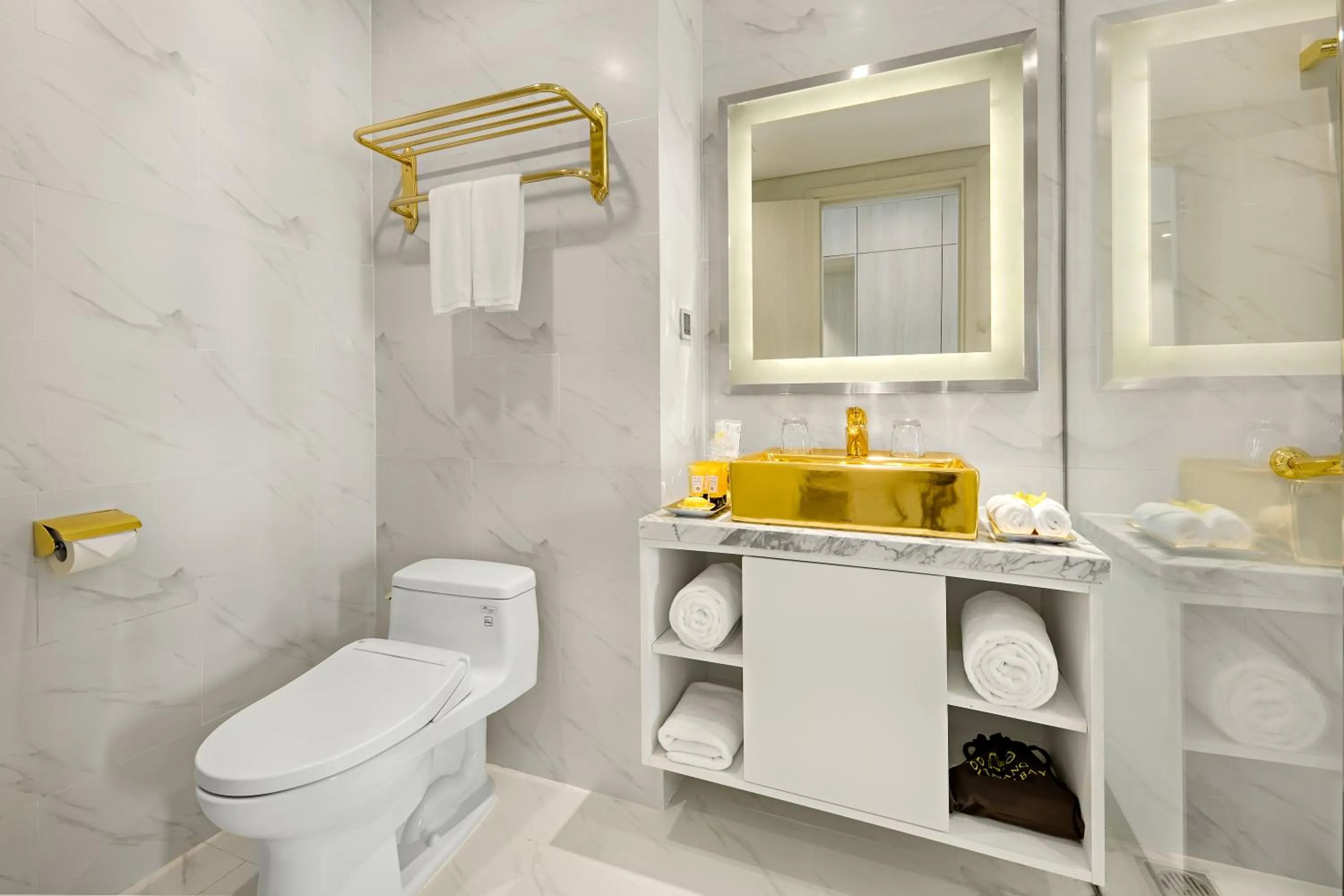 Bathroom in Wyndham Danang Golden Bay - Free Shuttle Bus to Beach