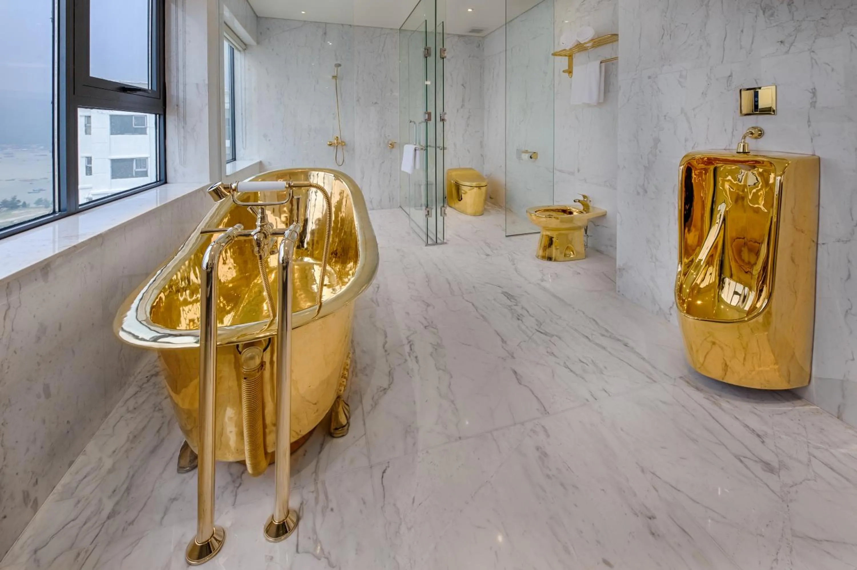 Bathroom in Wyndham Danang Golden Bay - Free Shuttle Bus to Beach