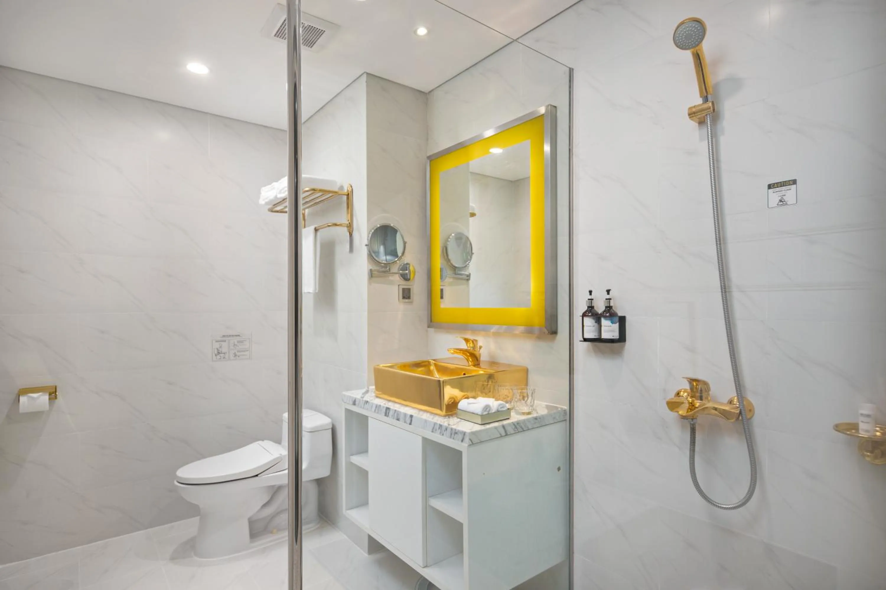 Bathroom in Wyndham Danang Golden Bay - Free Shuttle Bus to Beach