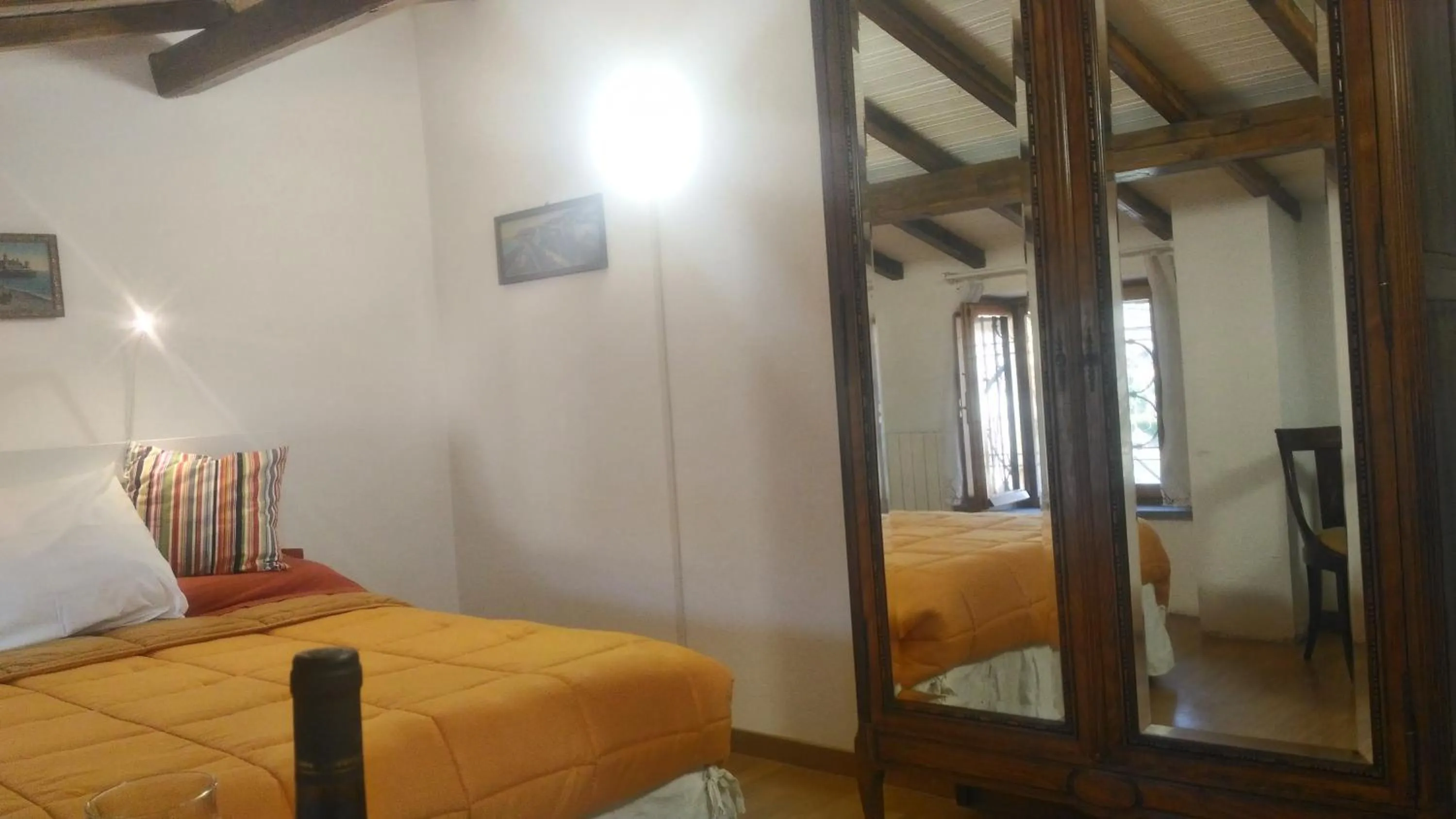 Bedroom, Bed in Baduerughe - ValledelLago
