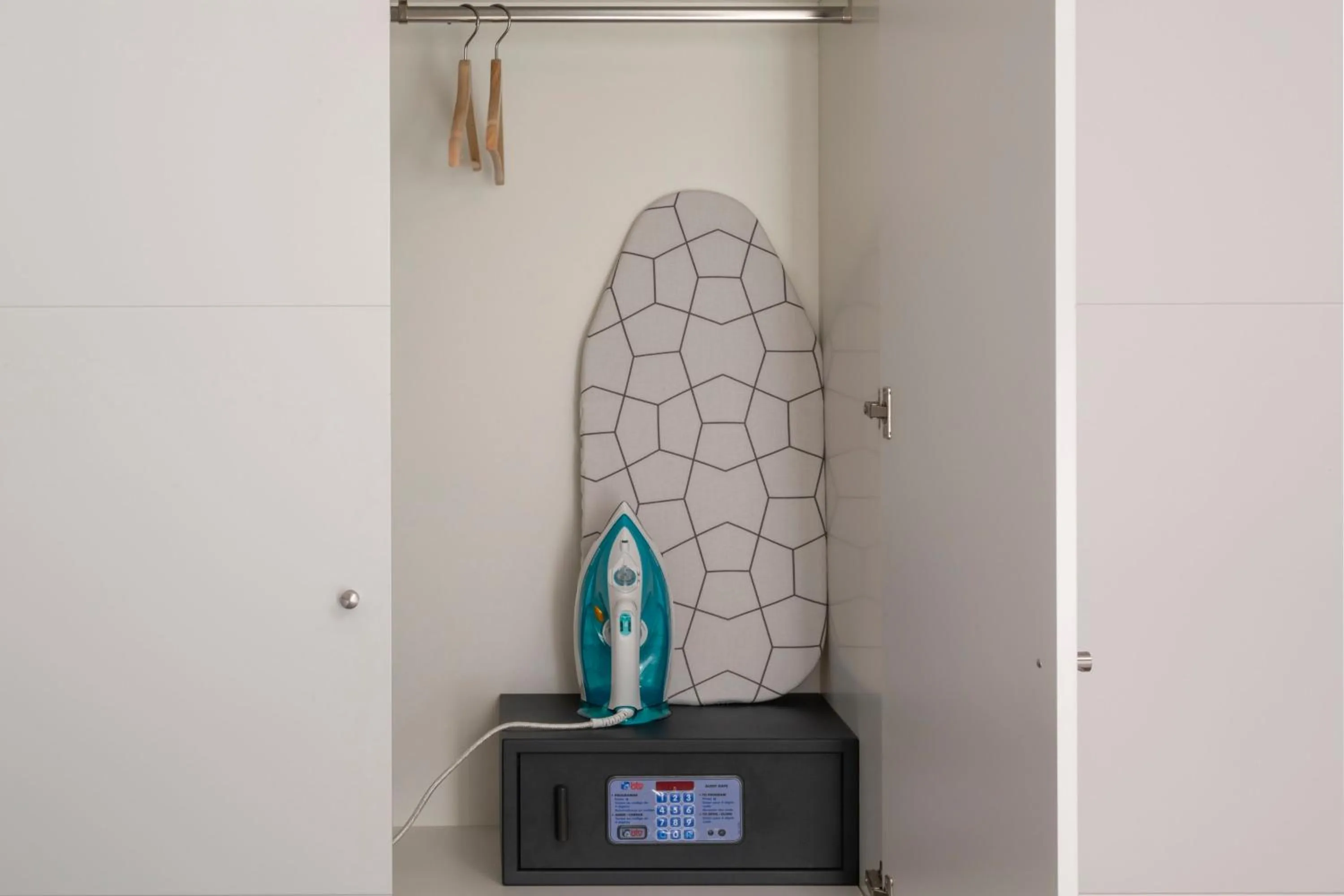 Decorative detail in Slow Suites Bellas Artes