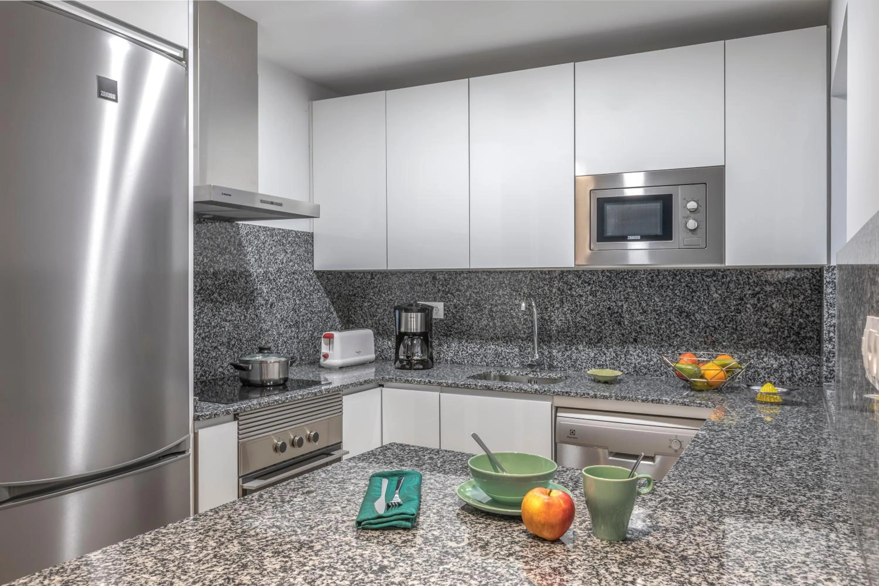 Kitchen or kitchenette in Slow Suites Bellas Artes