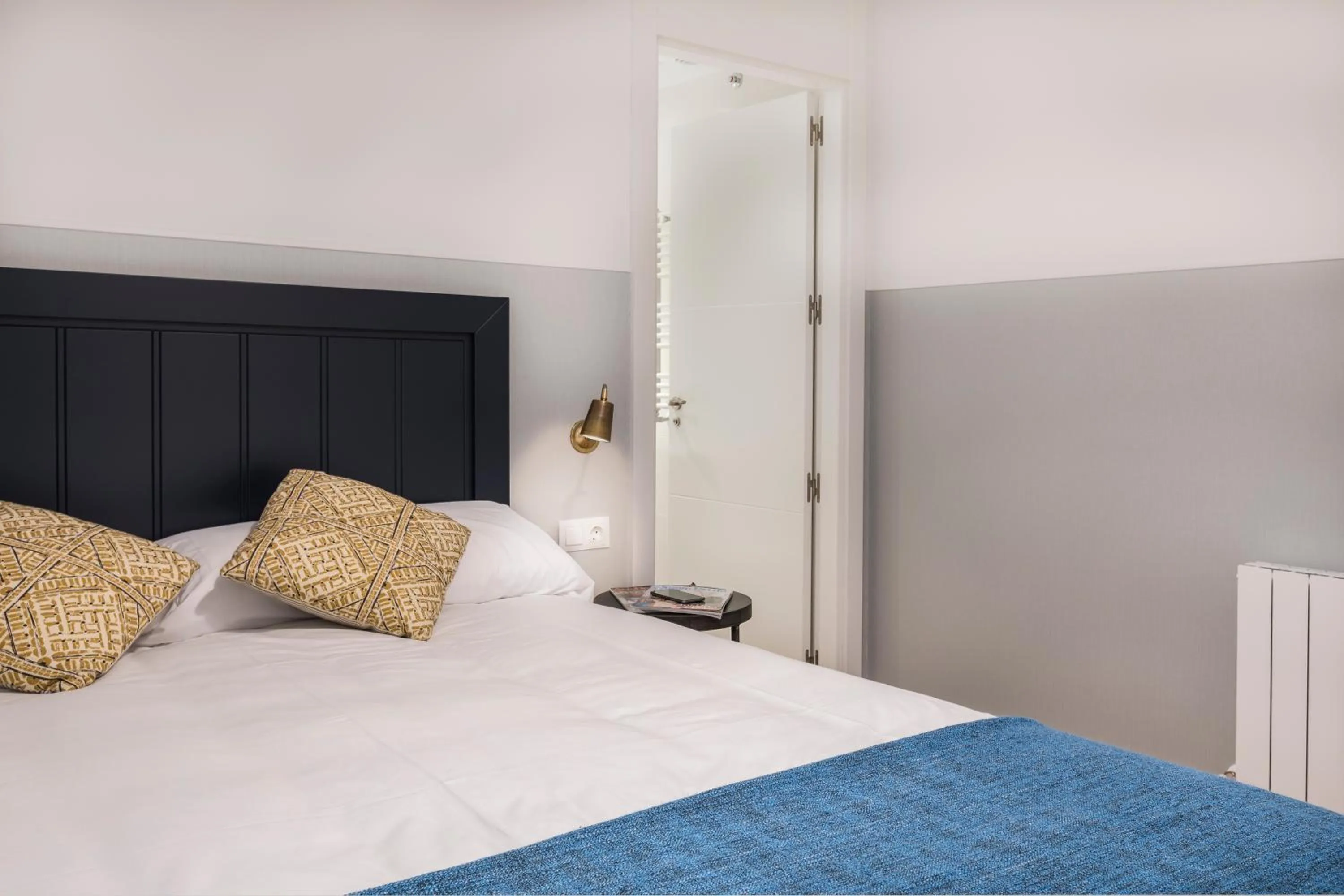 Bedroom, Bed in Slow Suites Bellas Artes