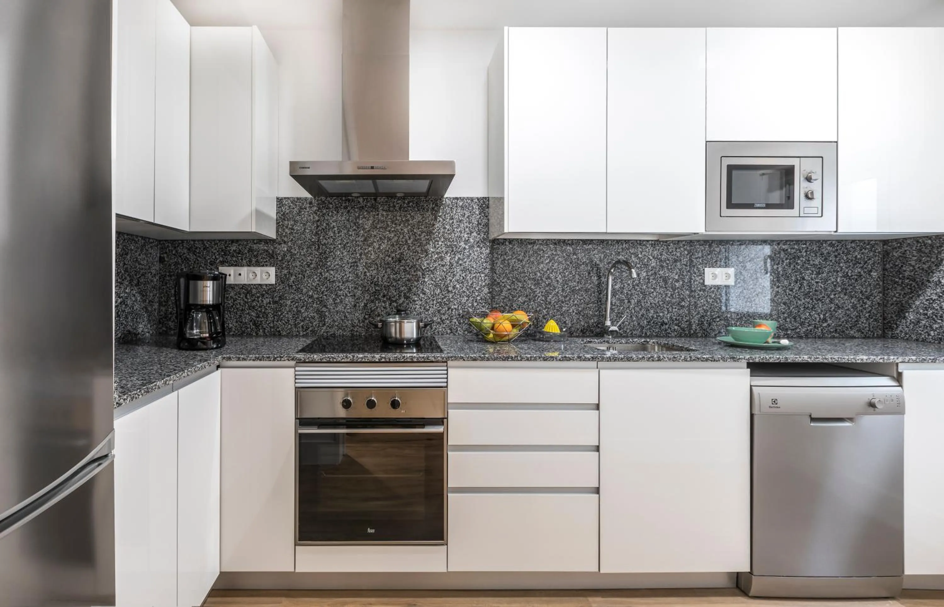 Kitchen or kitchenette in Slow Suites Bellas Artes