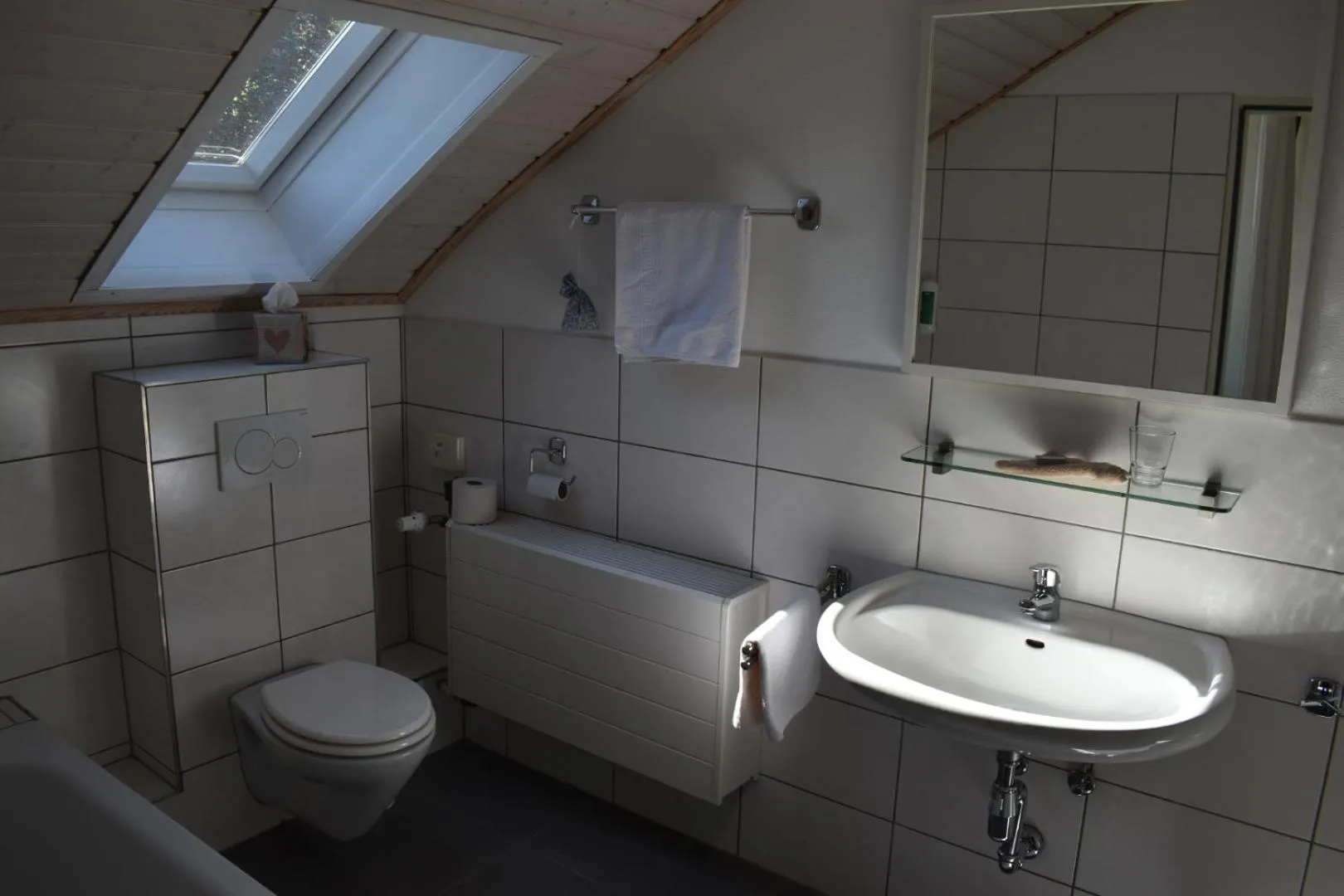 Bathroom in Hotel KAMPS