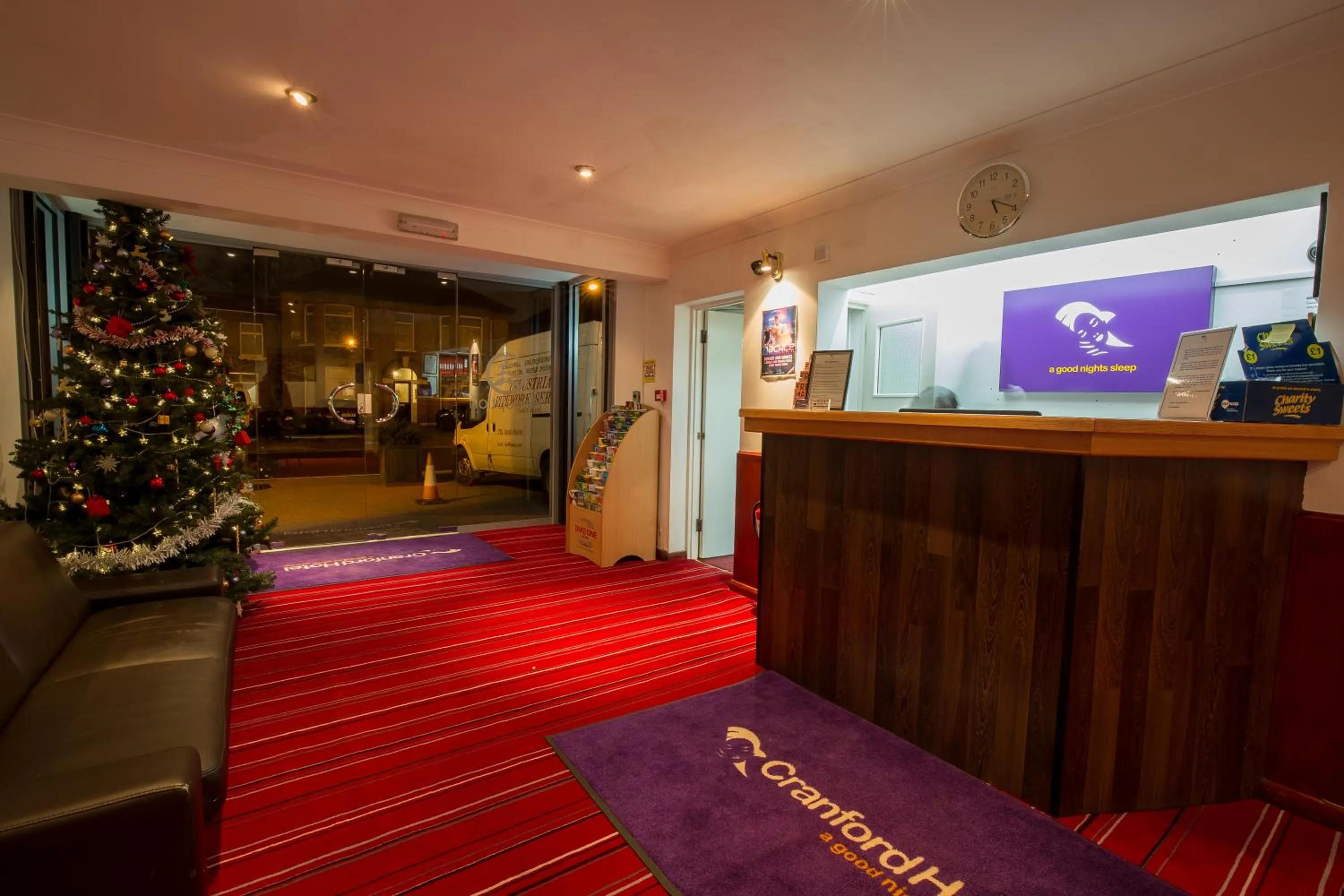 Lobby or reception, Lobby/Reception in Cranford Hotel