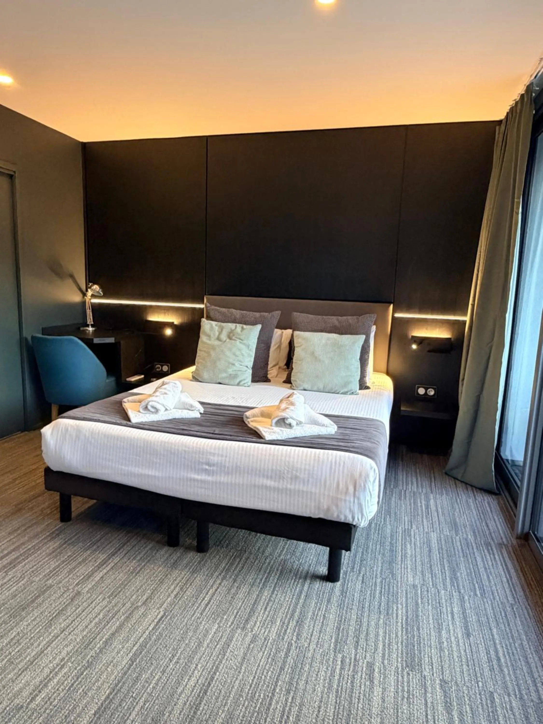 Bed in Les Suites du Lac