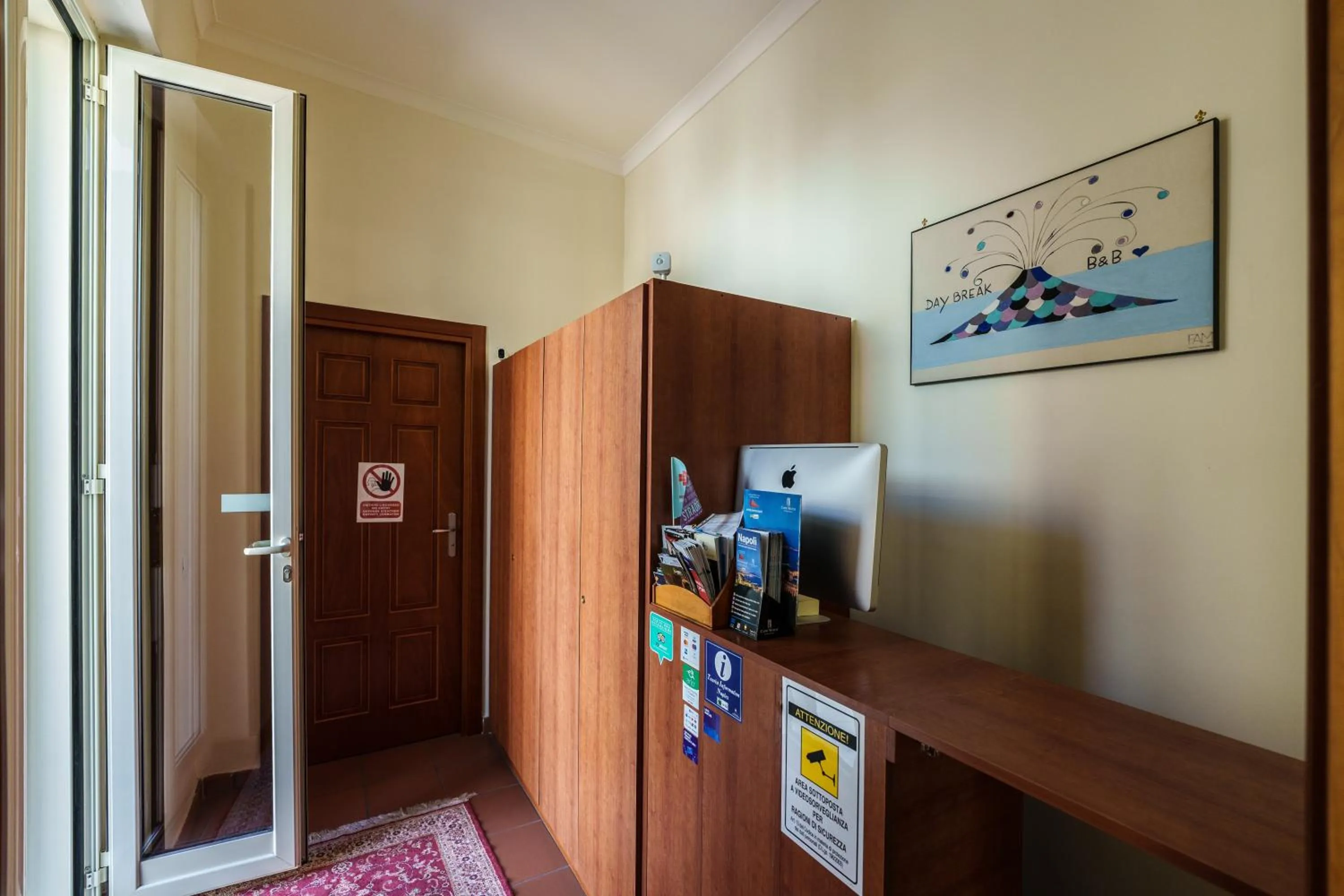 Lobby or reception in DayBreak B&B