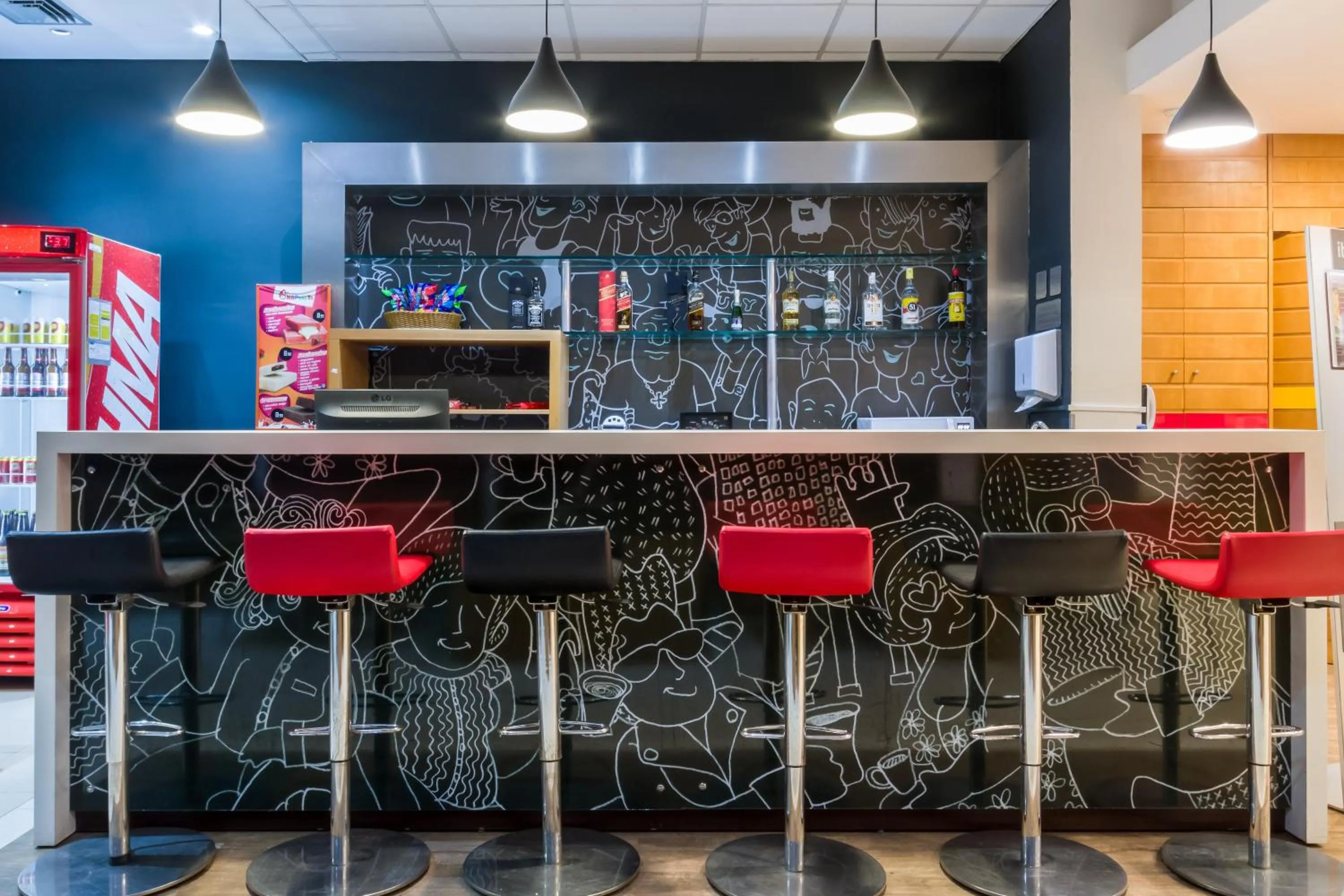 Lounge or bar in ibis Barretos