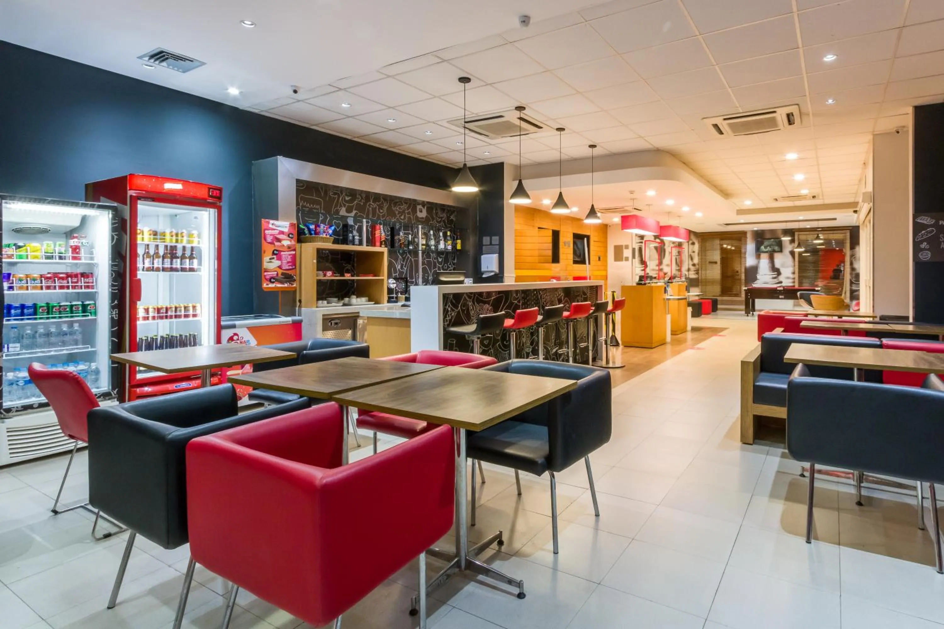 Lounge or bar in ibis Barretos