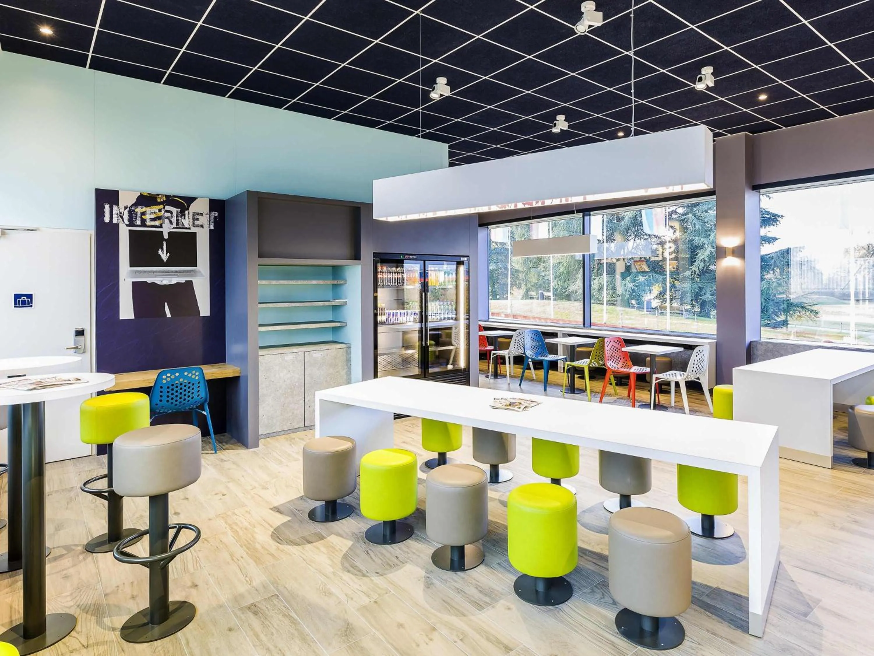 Breakfast in ibis budget Geneve Palexpo Aeroport