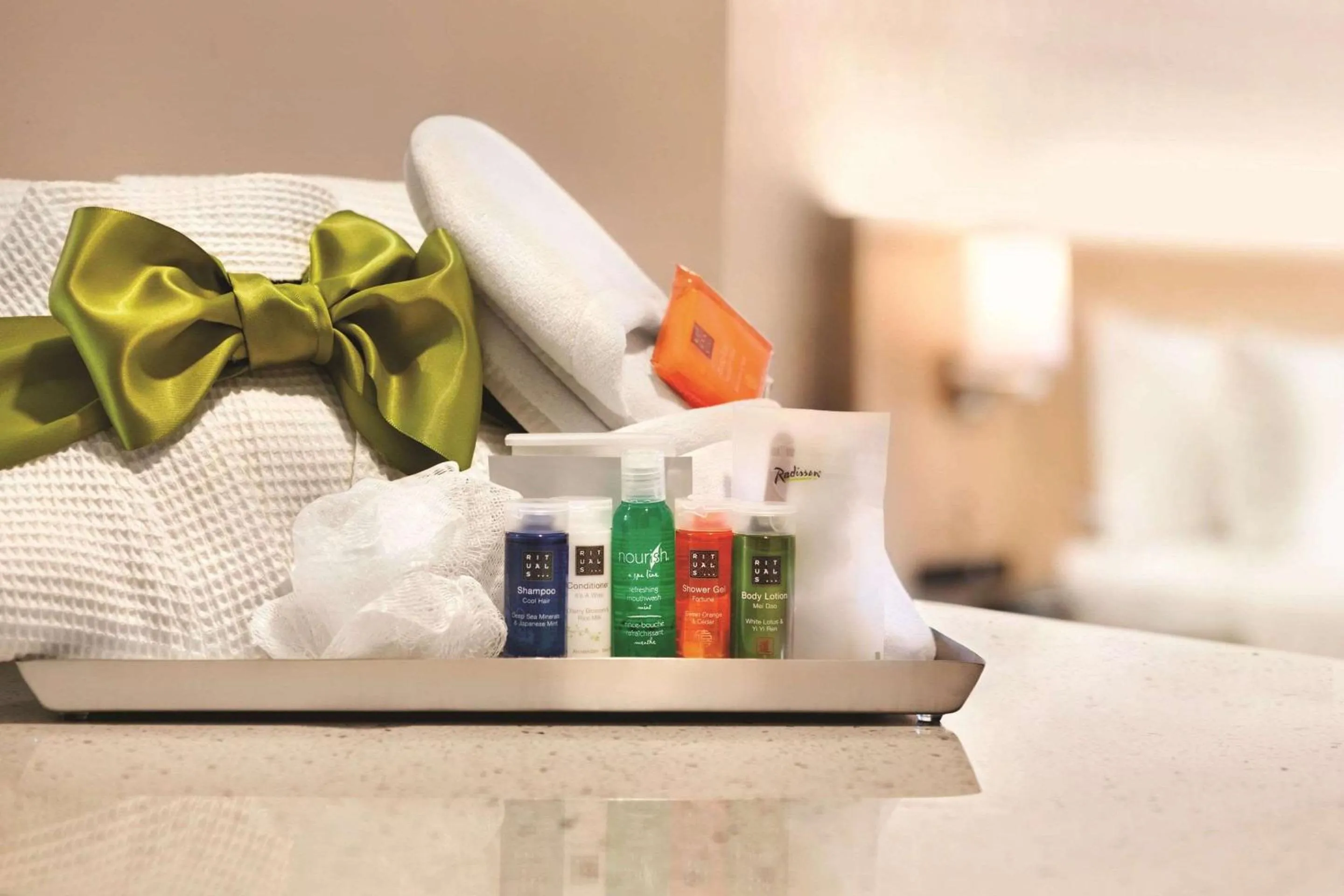 Bedroom, Bed in Radisson Hotel Charlotte Airport